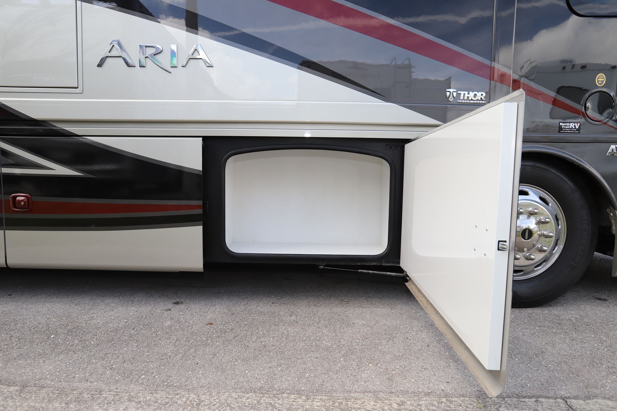 New 2021 Thor Aria 4000 Class A  For Sale