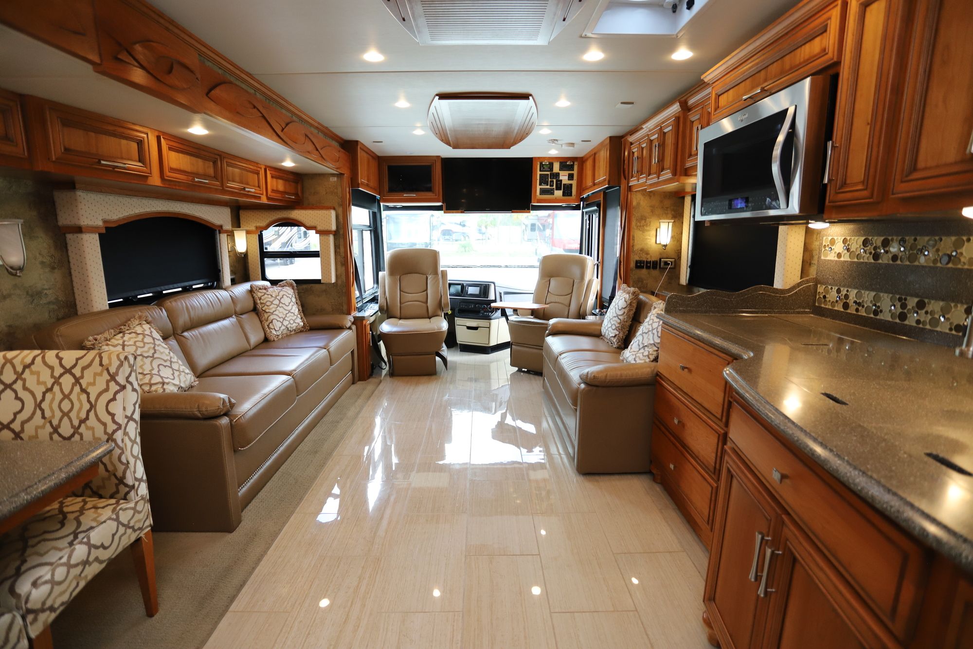 Used 2017 Newmar Ventana 4310 Class A  For Sale