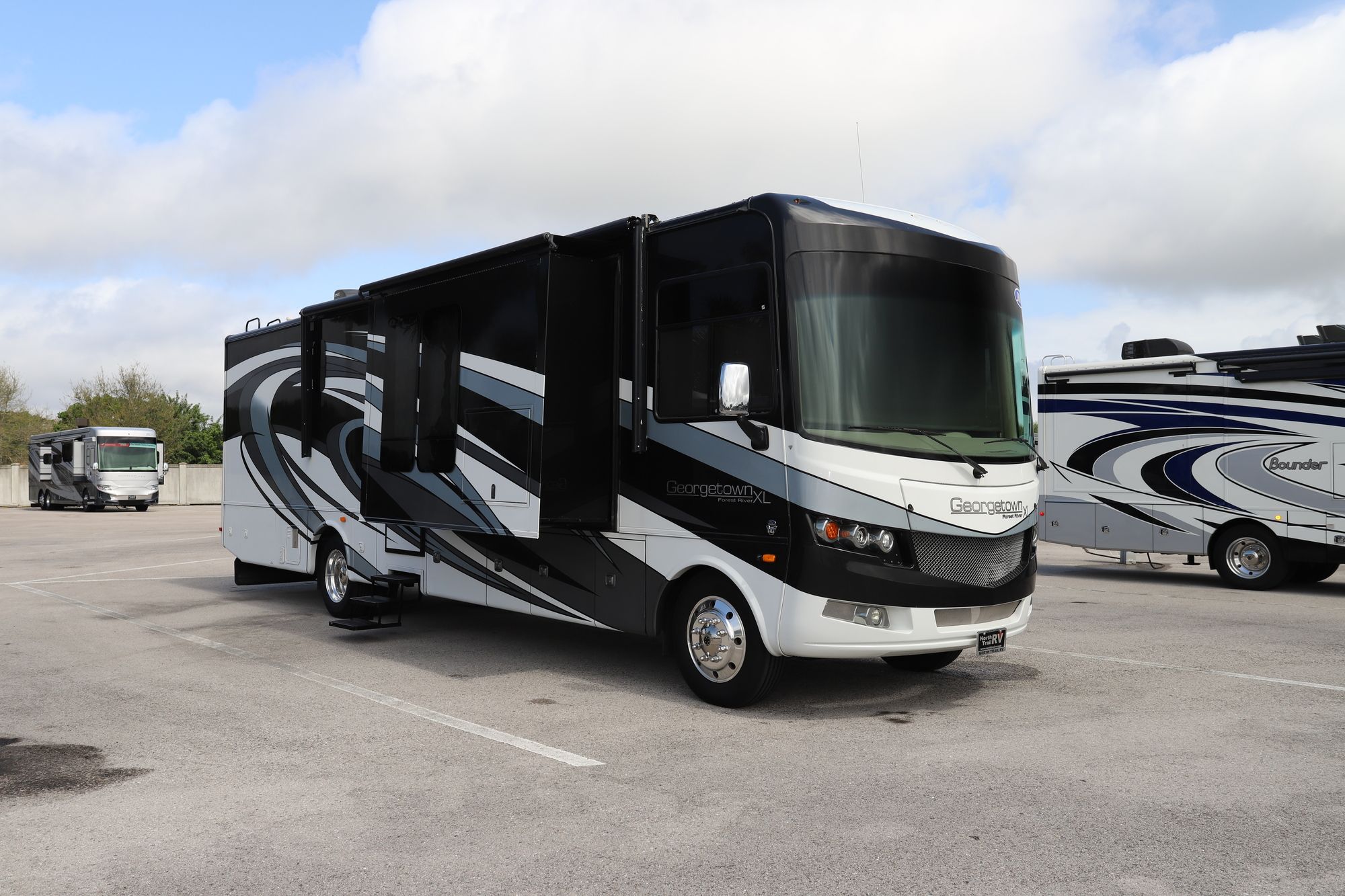 Used 2018 Forest River Georgetown 378XL Class A  For Sale