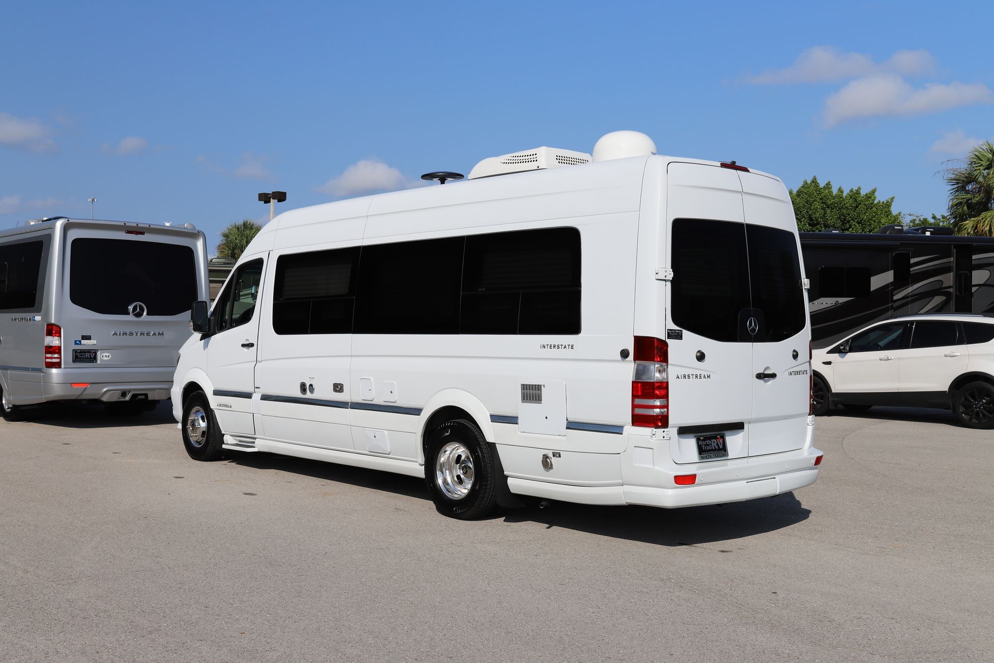 Used 2015 Airstream Interstate LOUNGE Class B  For Sale