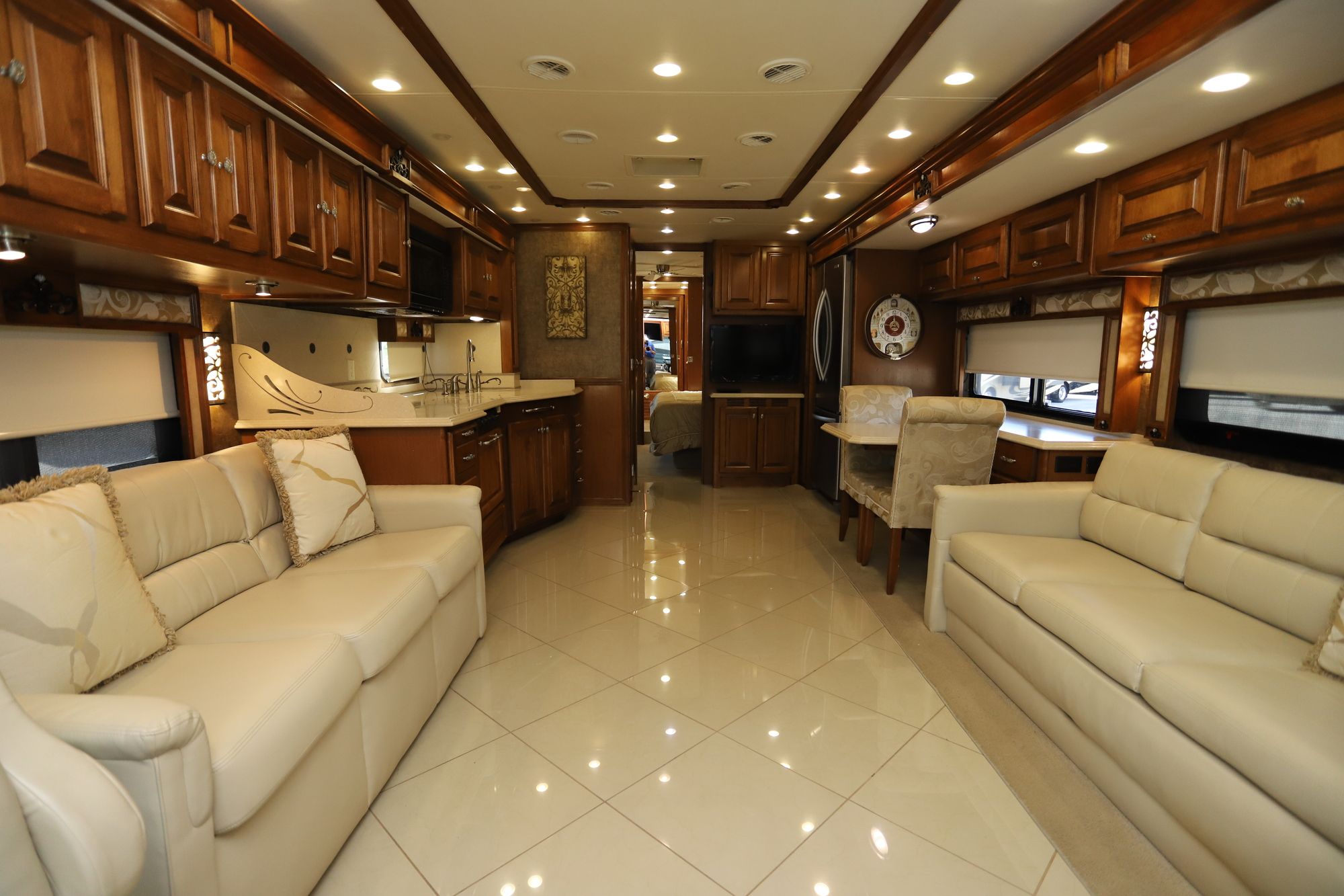 Used 2012 Tiffin Motor Homes Phaeton 40QBH Class A  For Sale