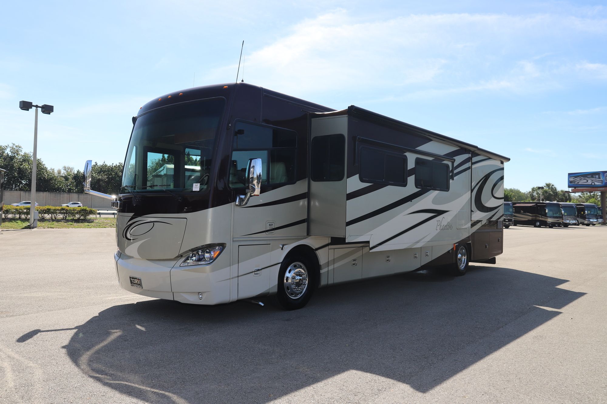 Used 2012 Tiffin Motor Homes Phaeton 40QBH Class A  For Sale