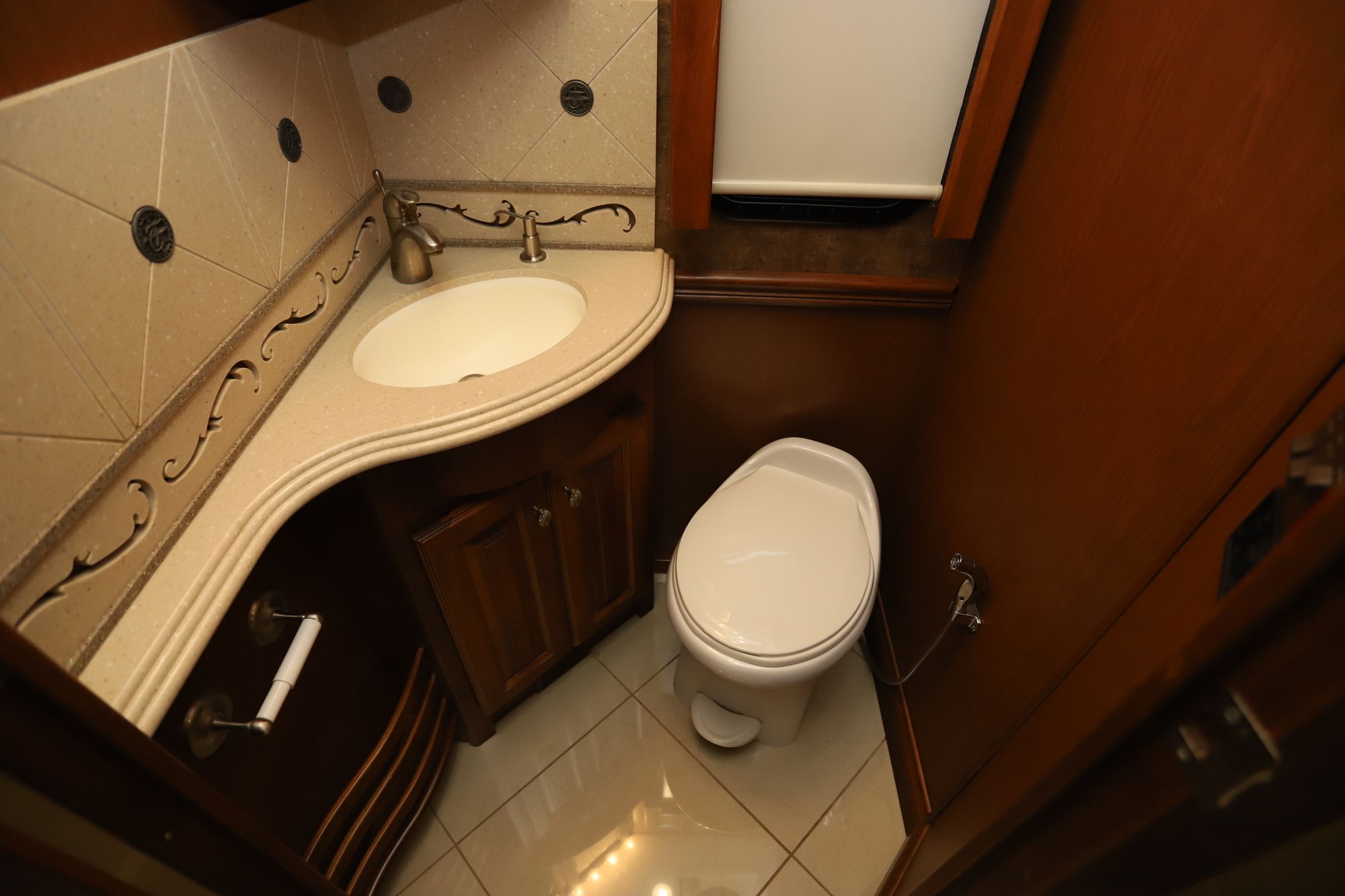 Used 2012 Tiffin Motor Homes Phaeton 40QBH Class A  For Sale