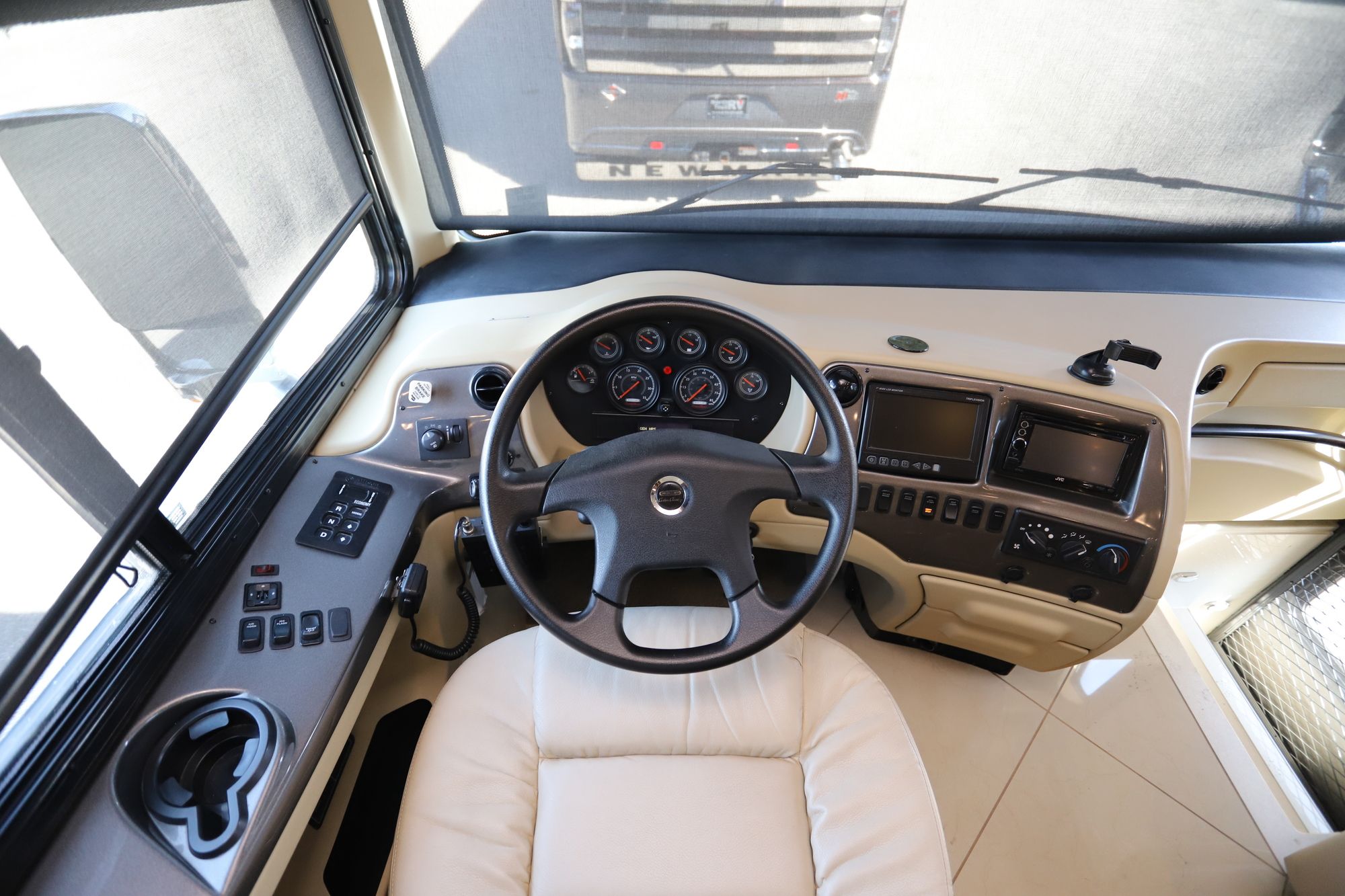 Used 2012 Tiffin Motor Homes Phaeton 40QBH Class A  For Sale