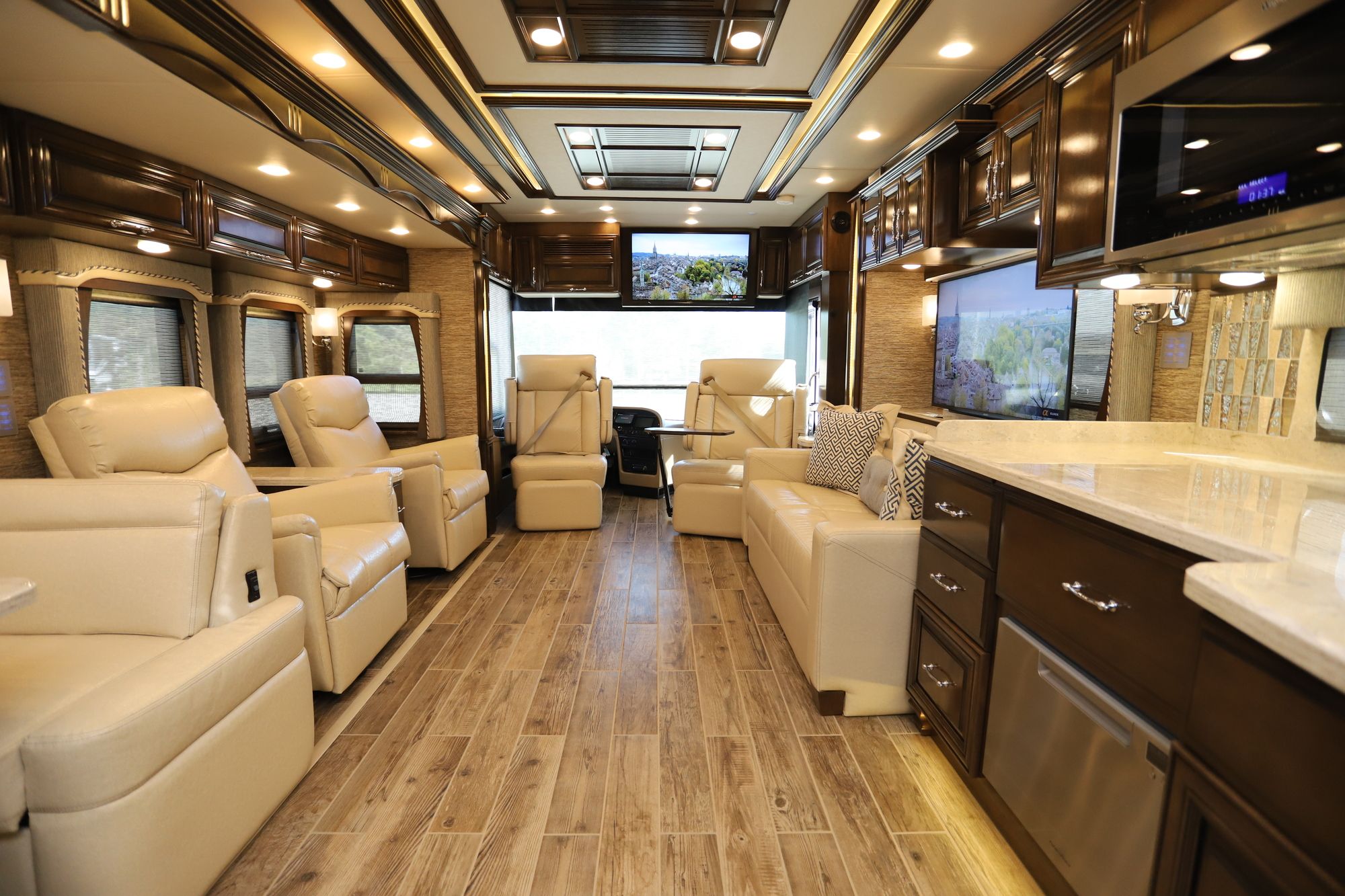 Used 2018 Newmar Mountain Aire 4531 Class A  For Sale