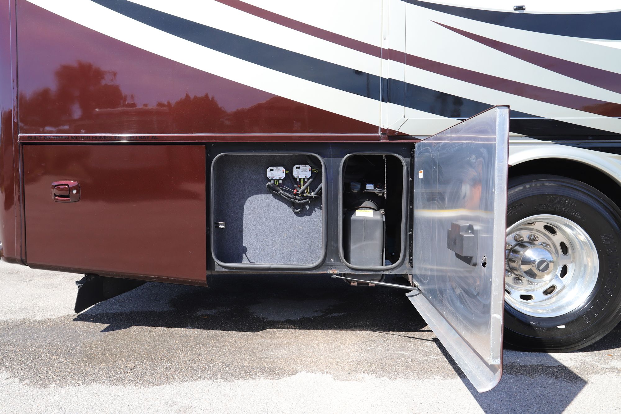 Used 2012 Tiffin Motor Homes Phaeton 40QBH Class A  For Sale