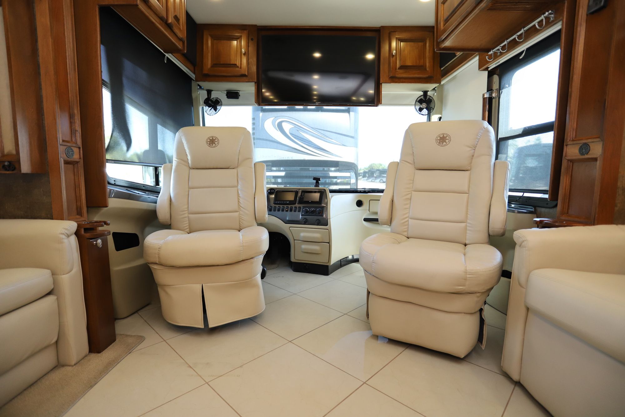 Used 2012 Tiffin Motor Homes Phaeton 40QBH Class A  For Sale