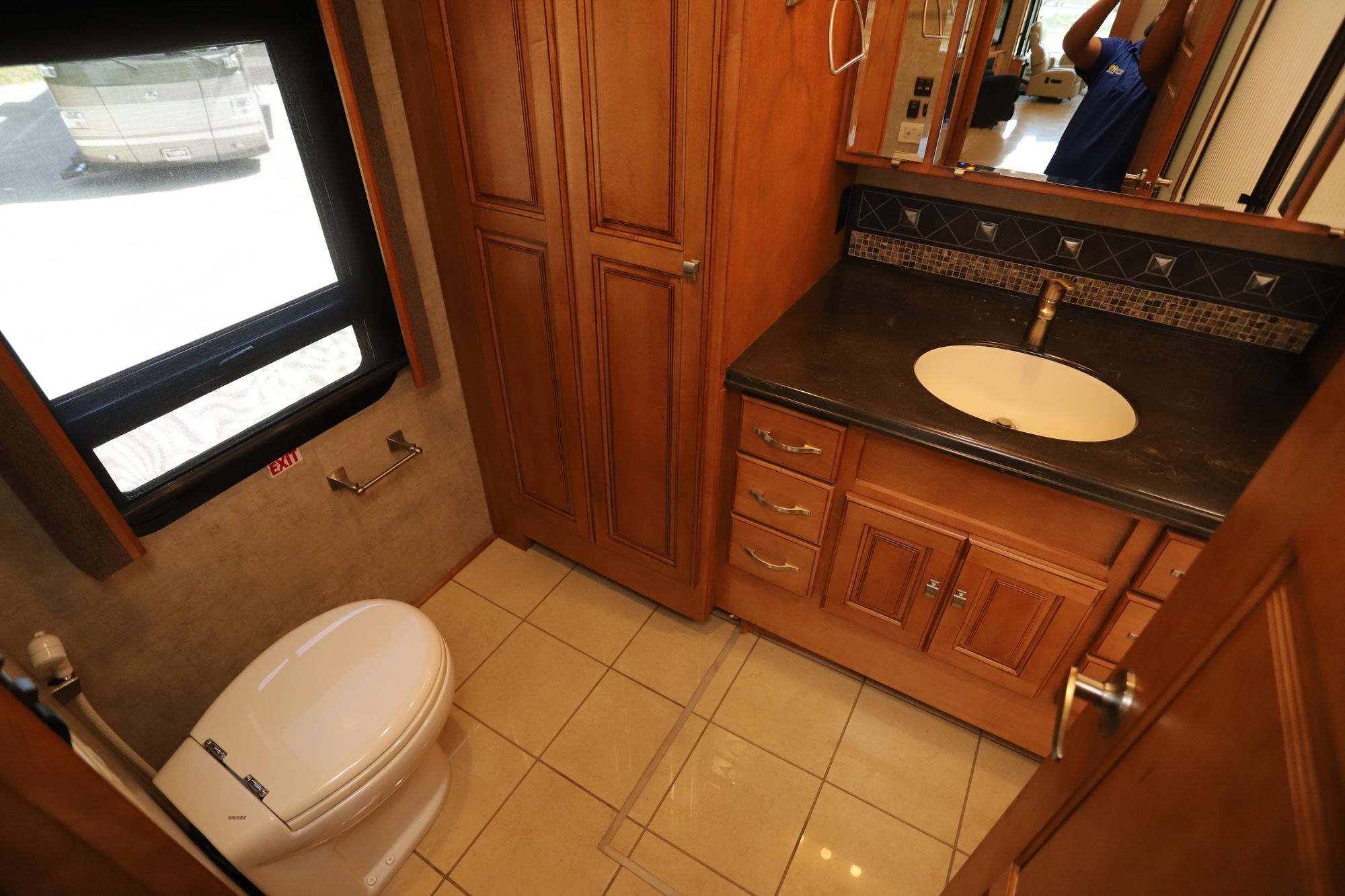 Used 2015 Winnebago Journey 42E Class A  For Sale