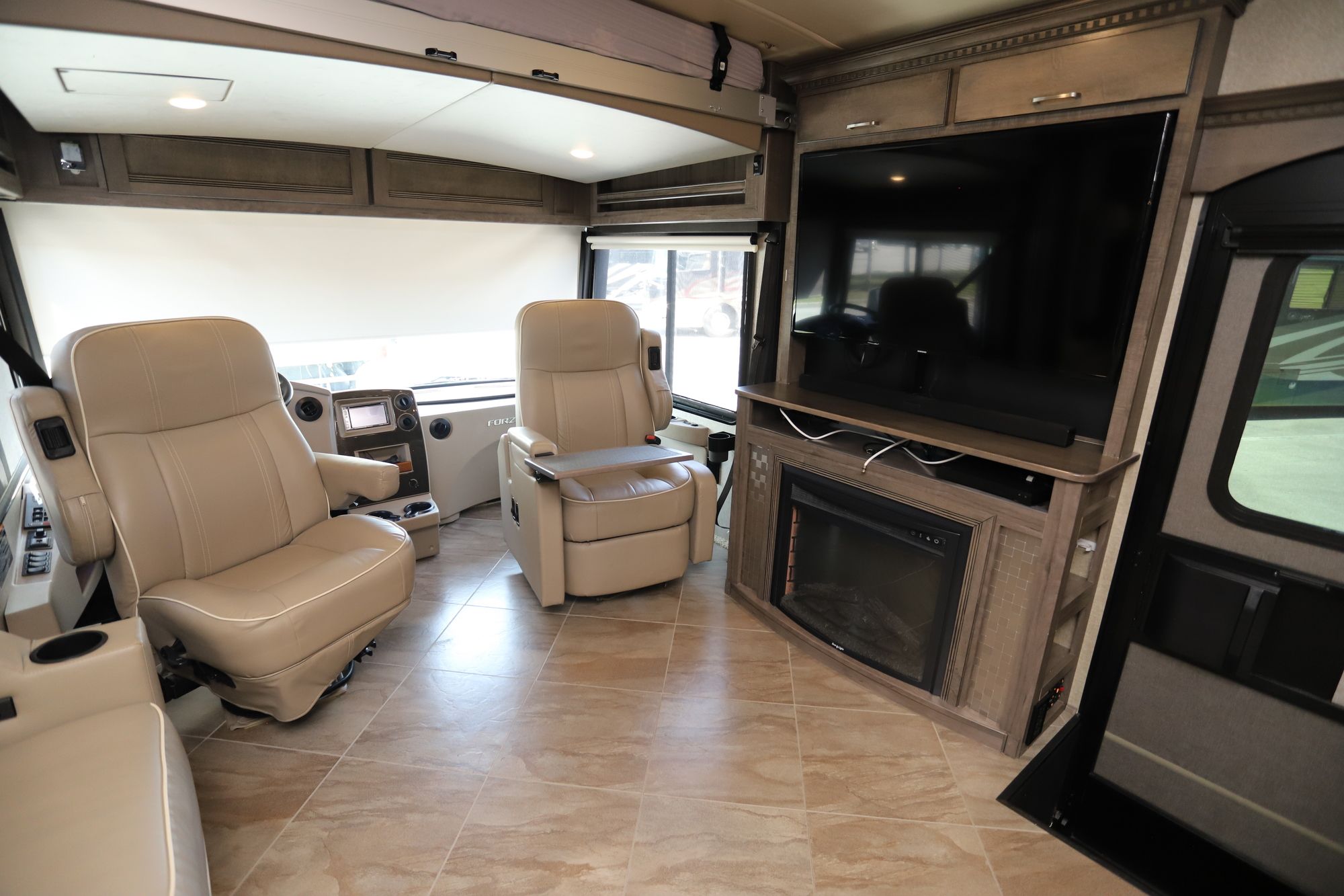 Used 2017 Winnebago Forza 34T Class A  For Sale