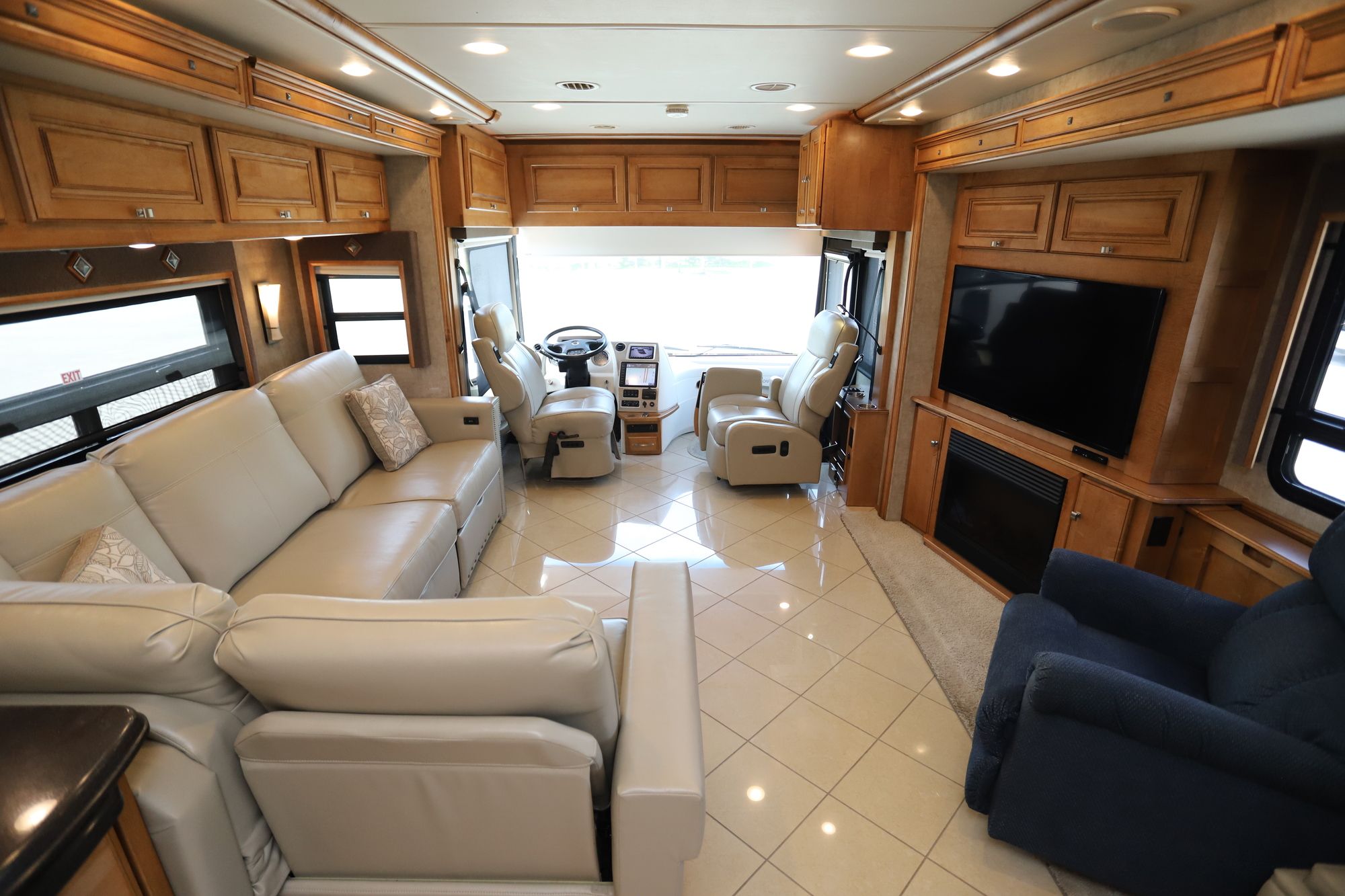 Used 2015 Winnebago Journey 42E Class A  For Sale