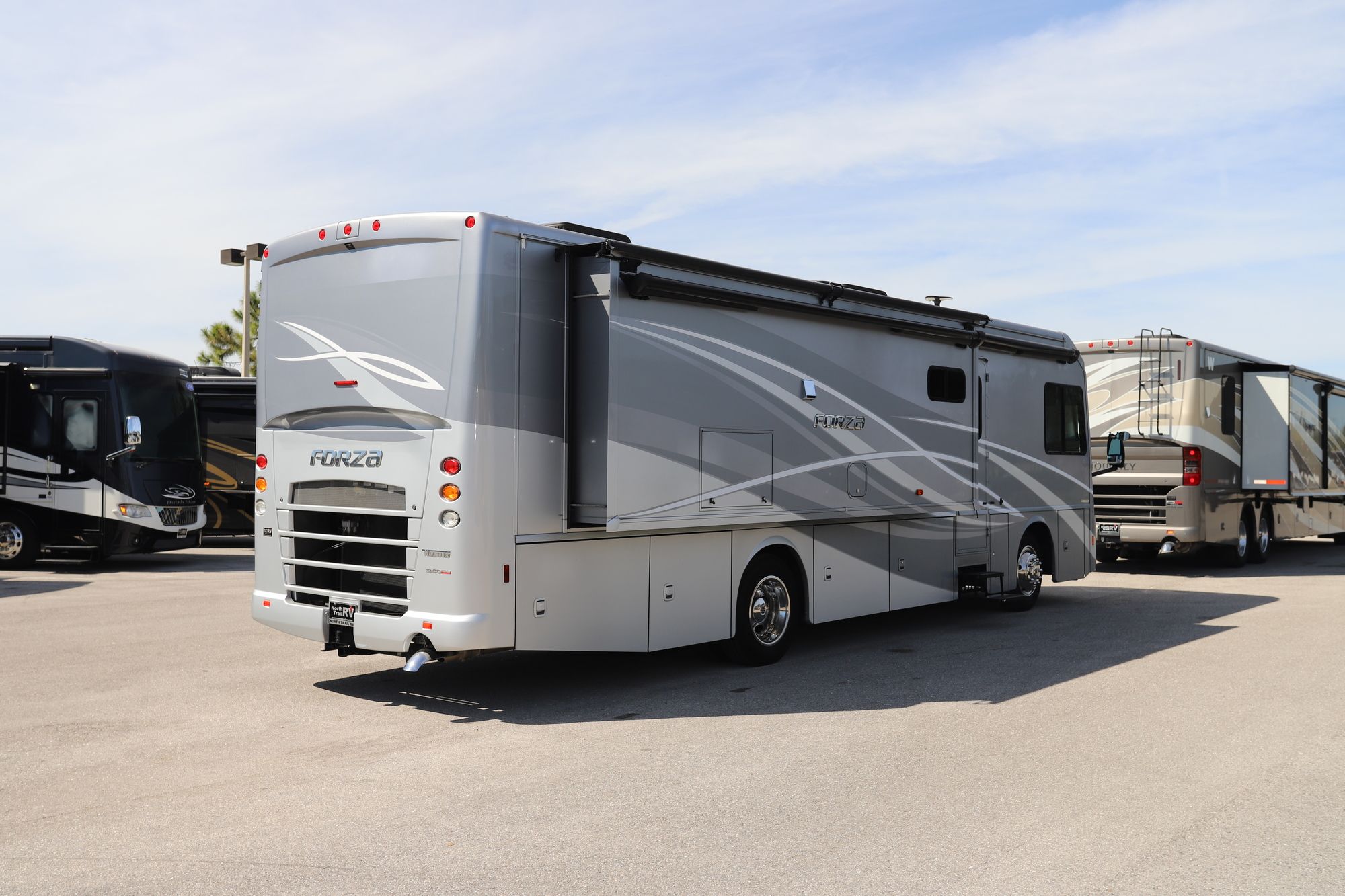 Used 2017 Winnebago Forza 34T Class A  For Sale