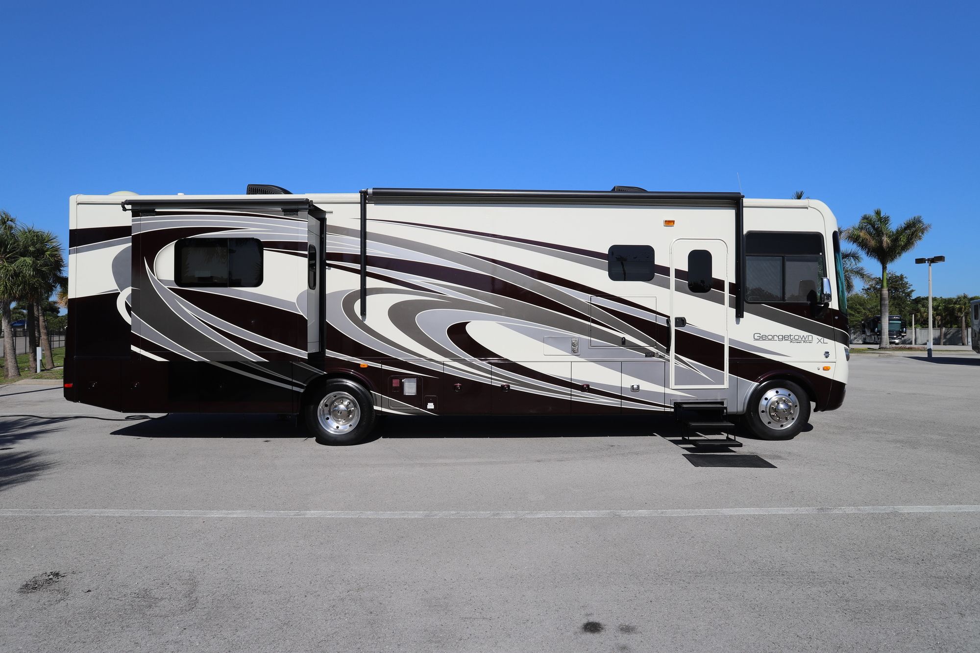 Used 2017 Forest River Georgetown 369DS Class A  For Sale