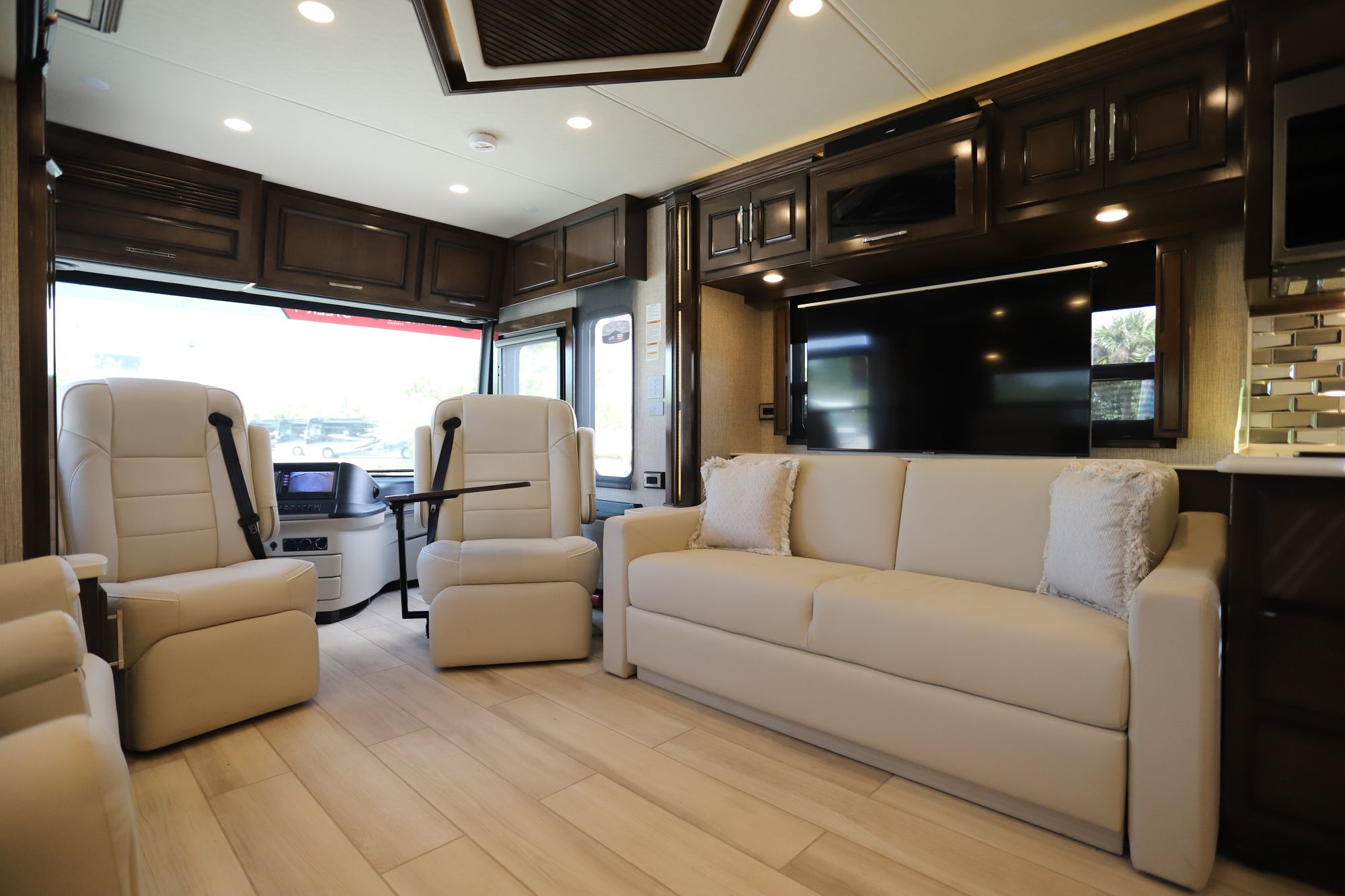 New 2021 Newmar Dutch Star 4328 Class A  For Sale