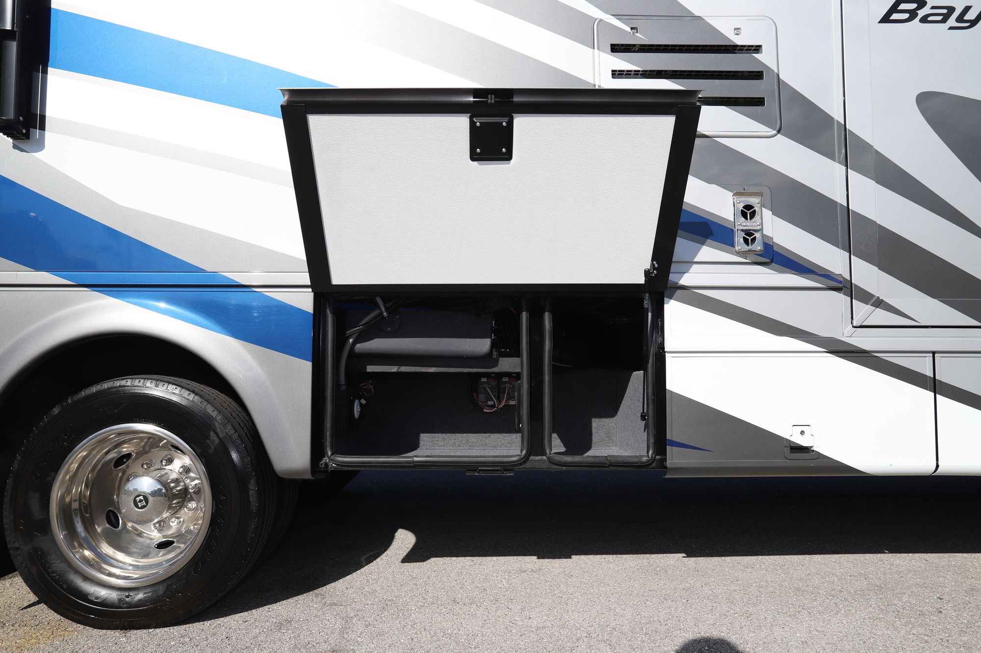 New 2021 Newmar Bay Star Sport 3315 Class A  For Sale