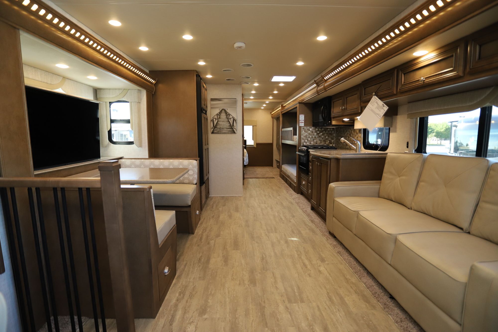 New 2021 Newmar Bay Star Sport 3315 Class A  For Sale