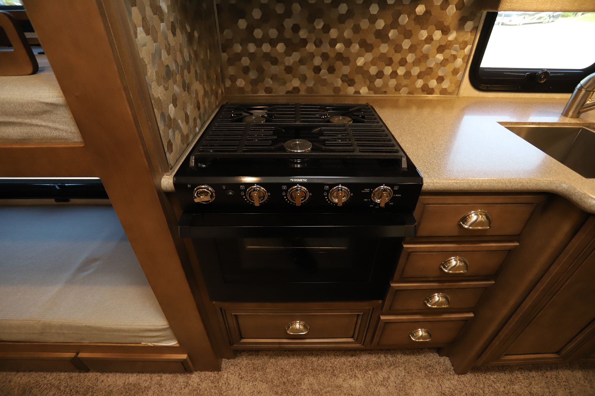 New 2021 Newmar Bay Star Sport 3315 Class A  For Sale