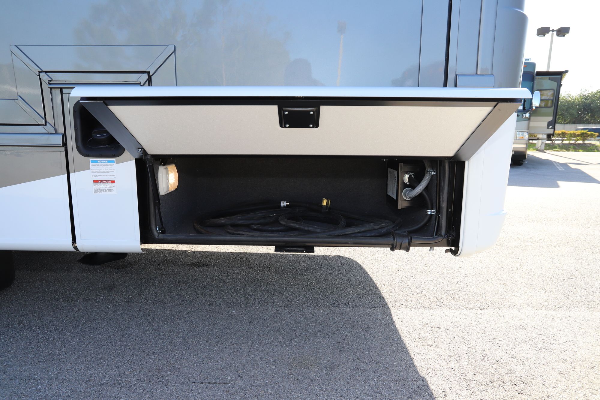 New 2021 Newmar Bay Star Sport 3315 Class A  For Sale
