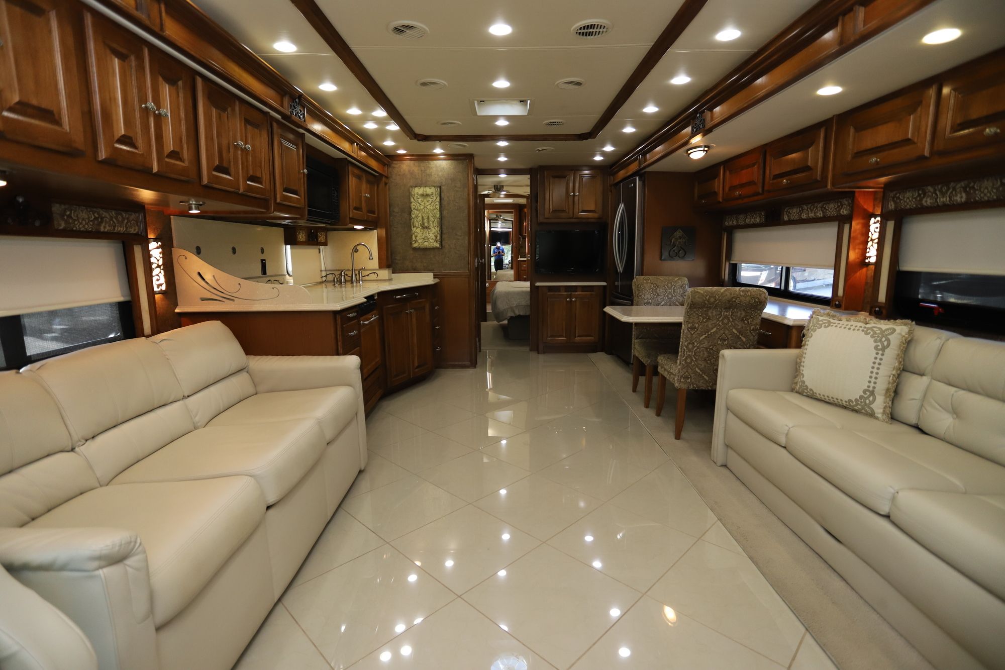 Used 2012 Tiffin Motor Homes Phaeton 40QBH Class A  For Sale