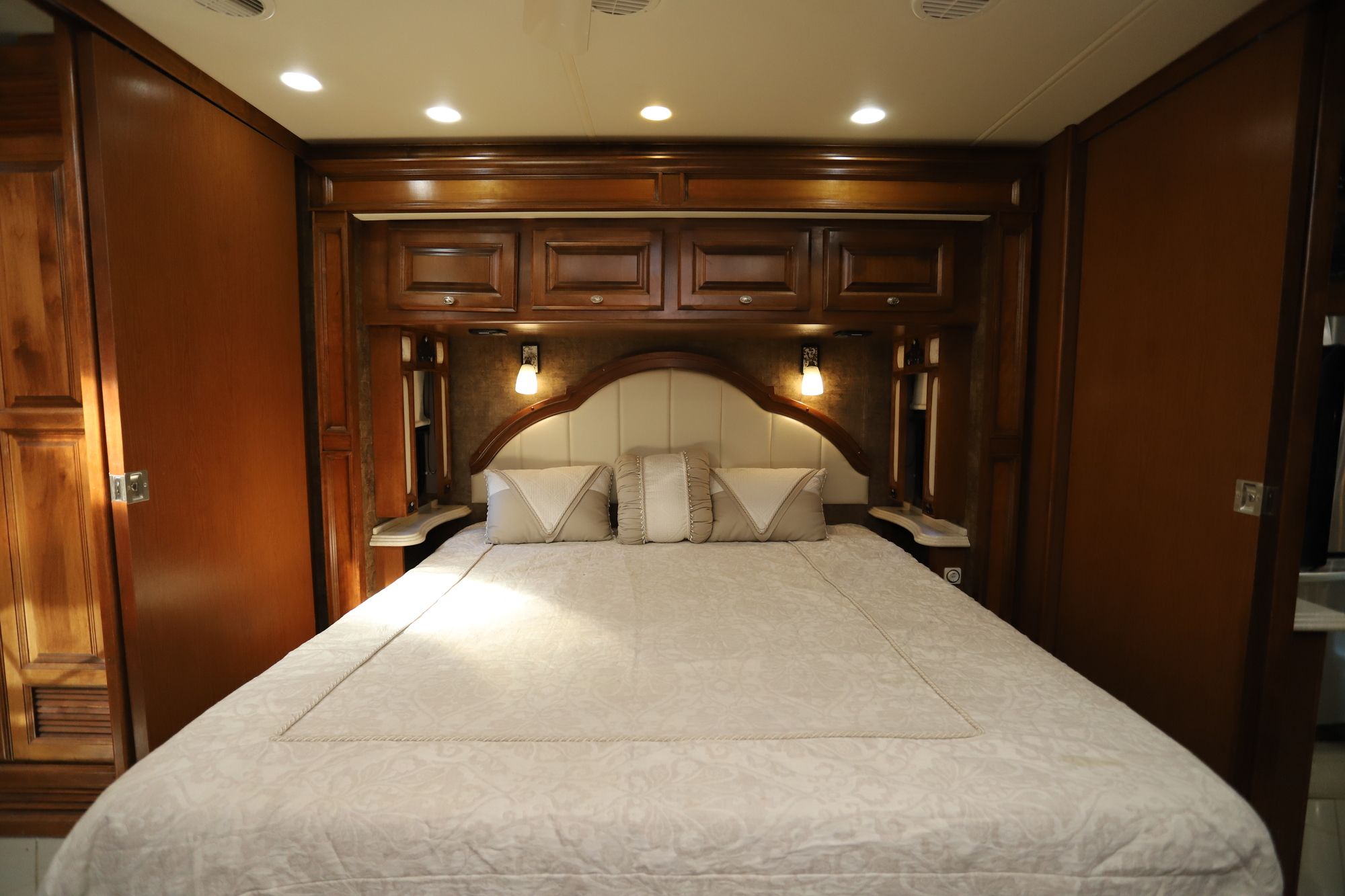 Used 2012 Tiffin Motor Homes Phaeton 40QBH Class A  For Sale