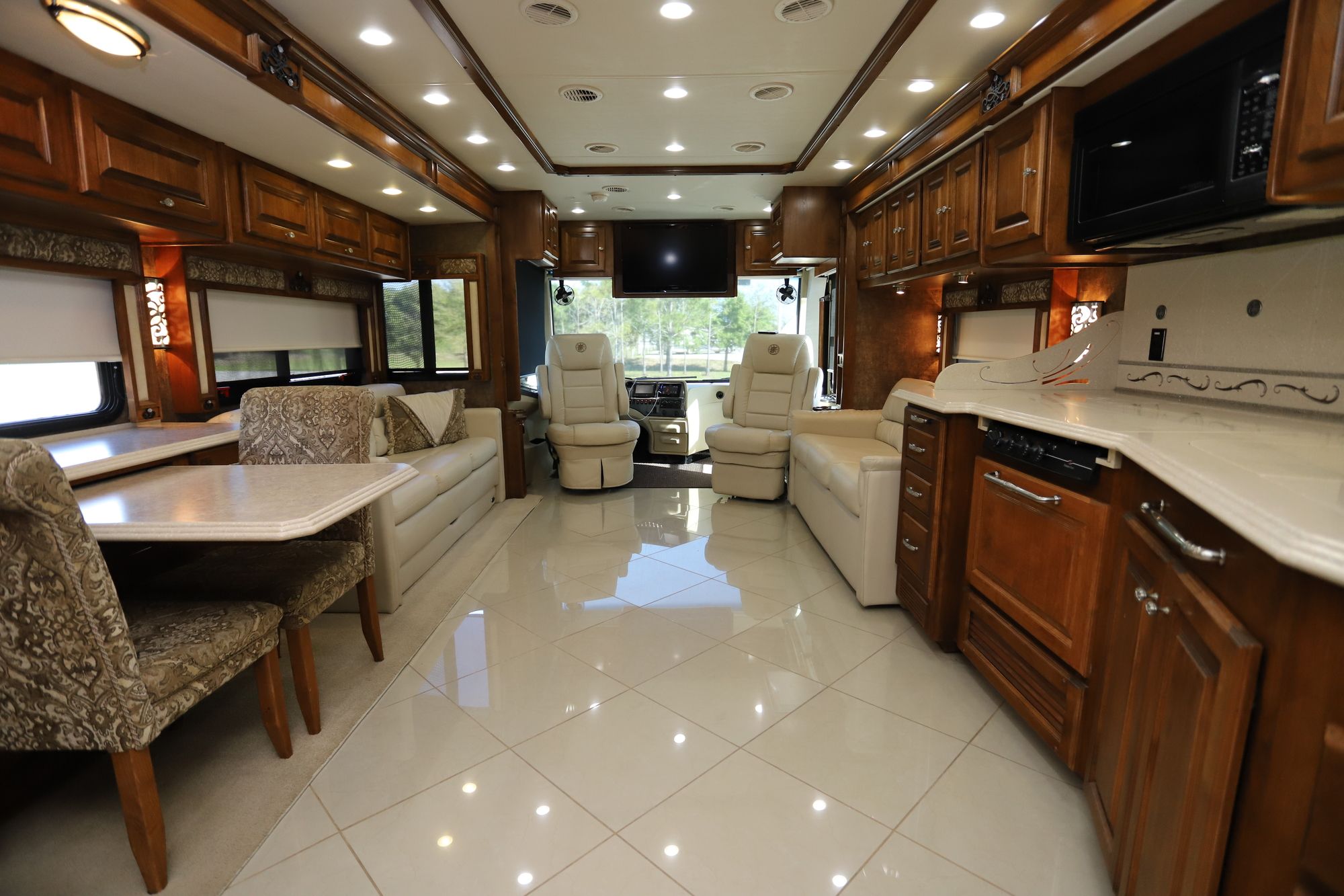 Used 2012 Tiffin Motor Homes Phaeton 40QBH Class A  For Sale