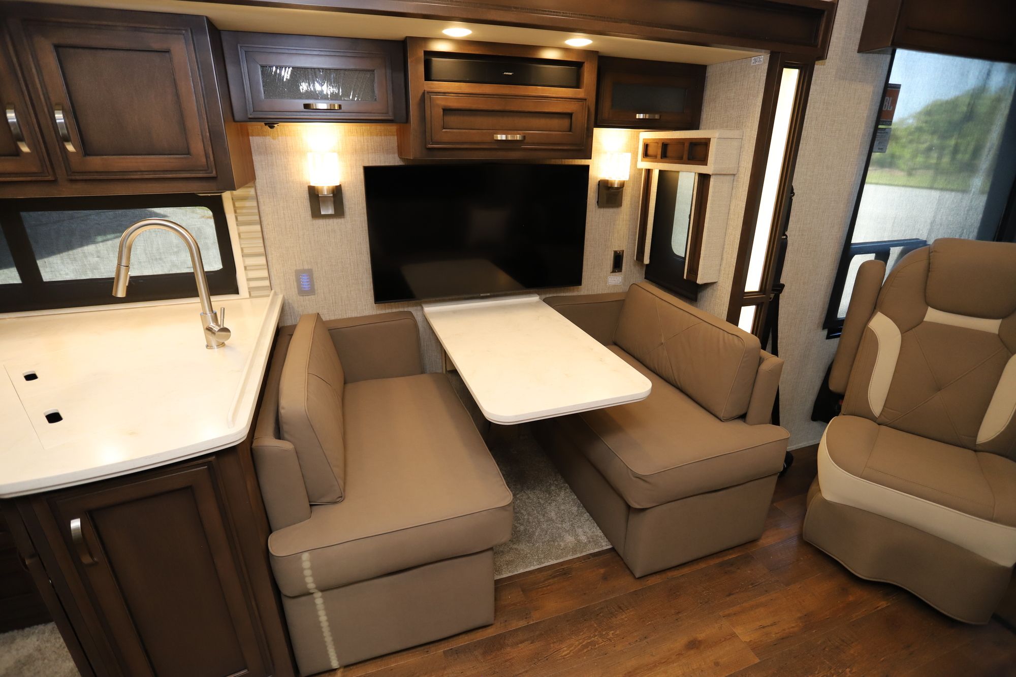 New 2021 Newmar Canyon Star 3927 Class A  For Sale