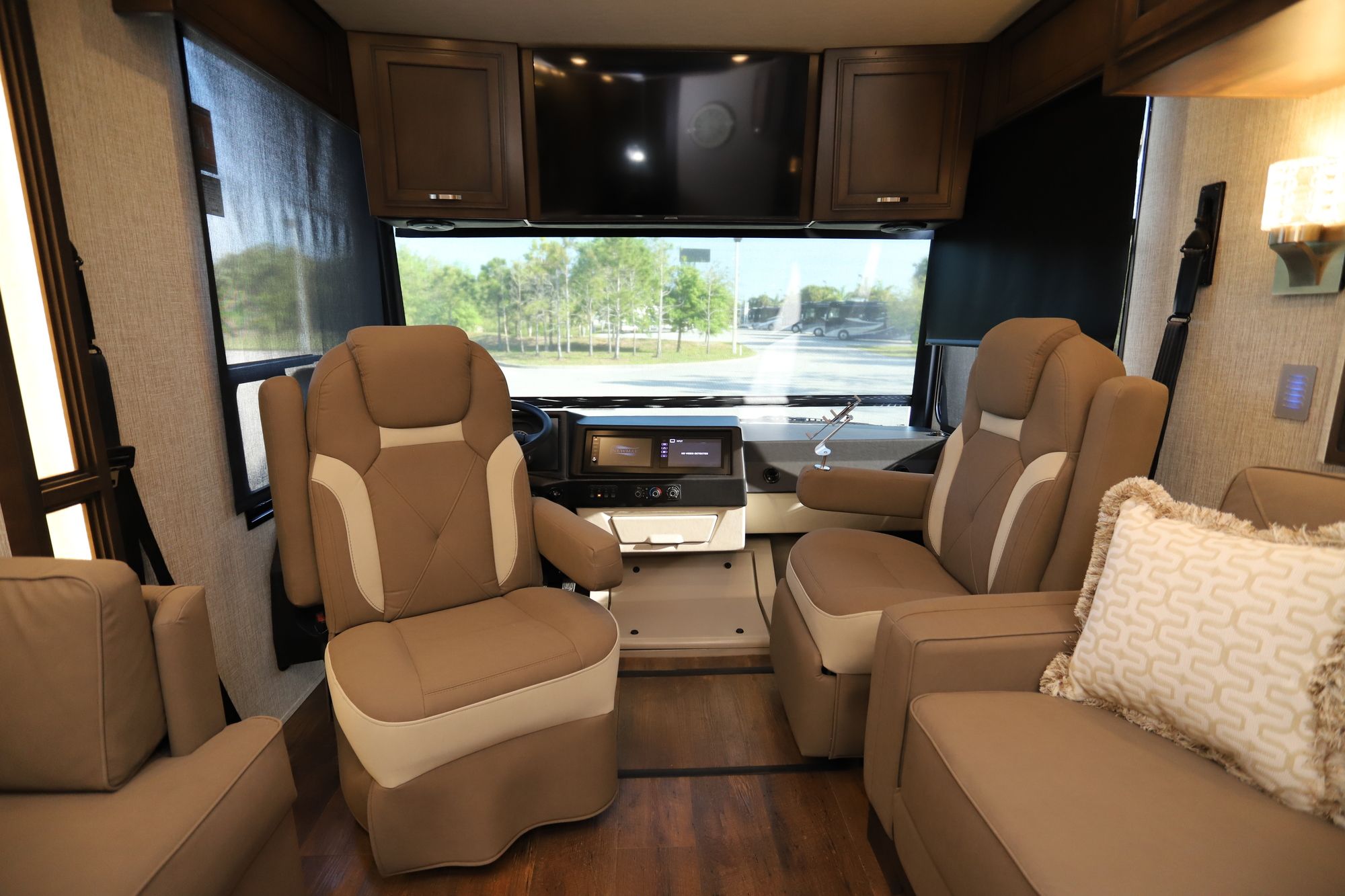 New 2021 Newmar Canyon Star 3927 Class A  For Sale