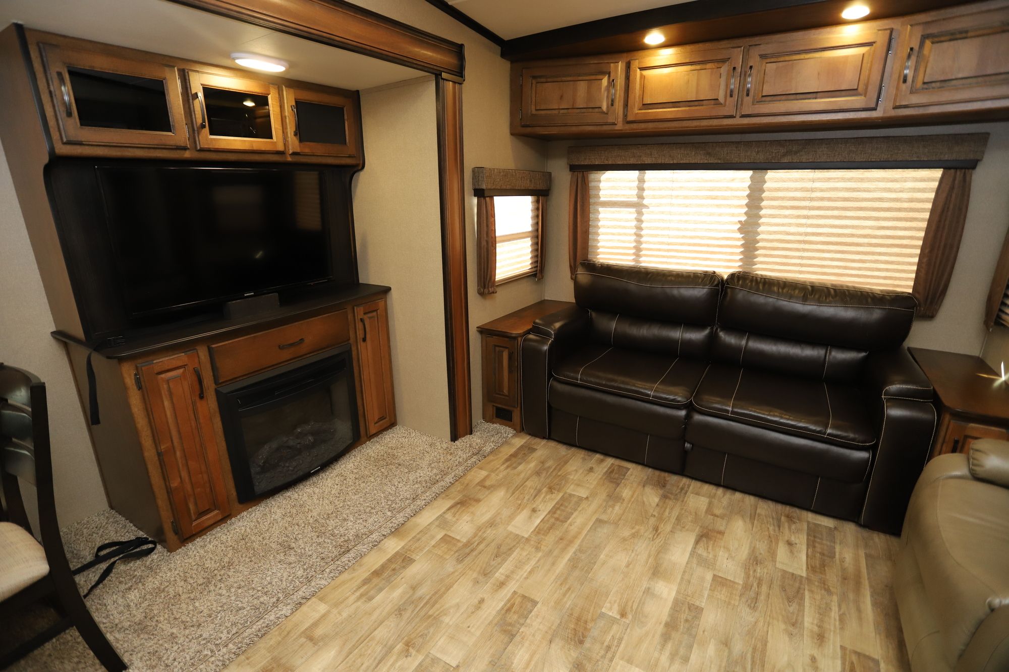 Used 2016 Grand Design Reflection 318RST Fifth Wheel  For Sale