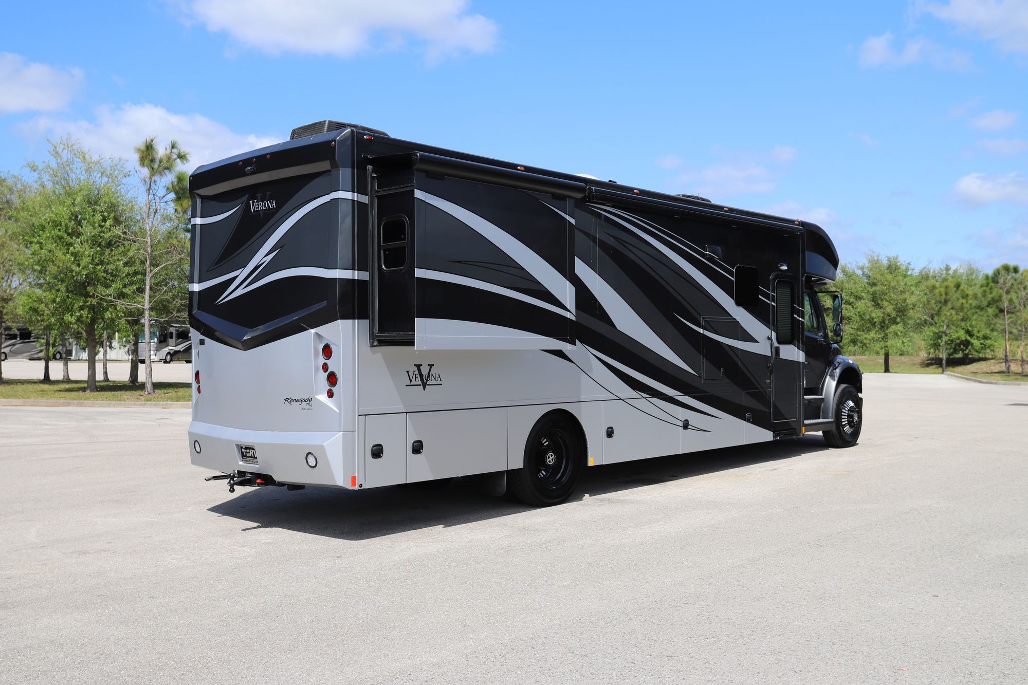 New 2021 Renegade Rv Verona 36VSB Super C  For Sale