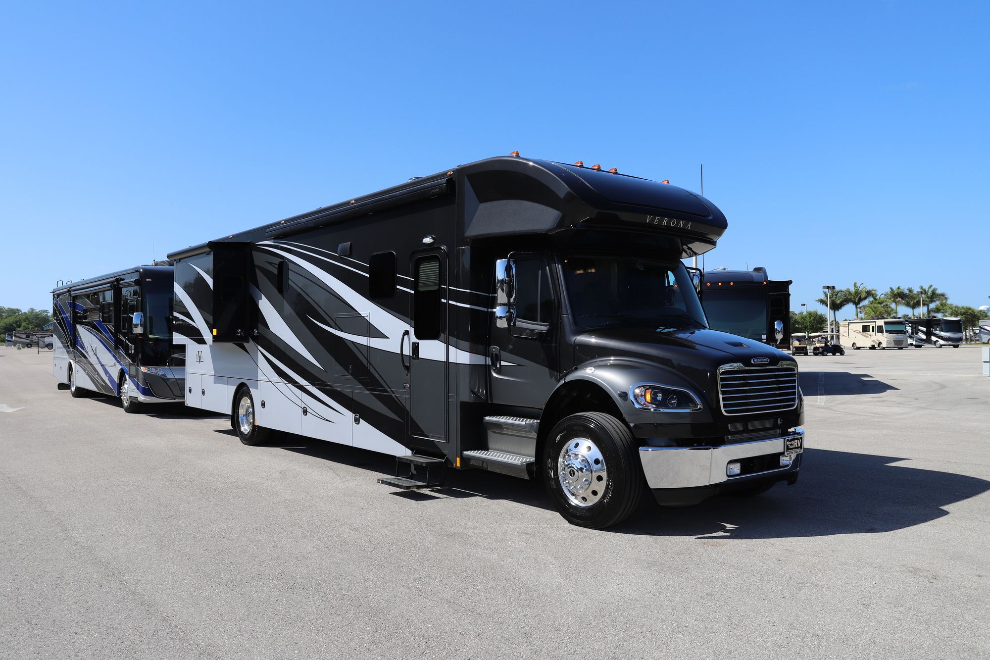 New 2021 Renegade Rv Verona 40VRB Super C  For Sale