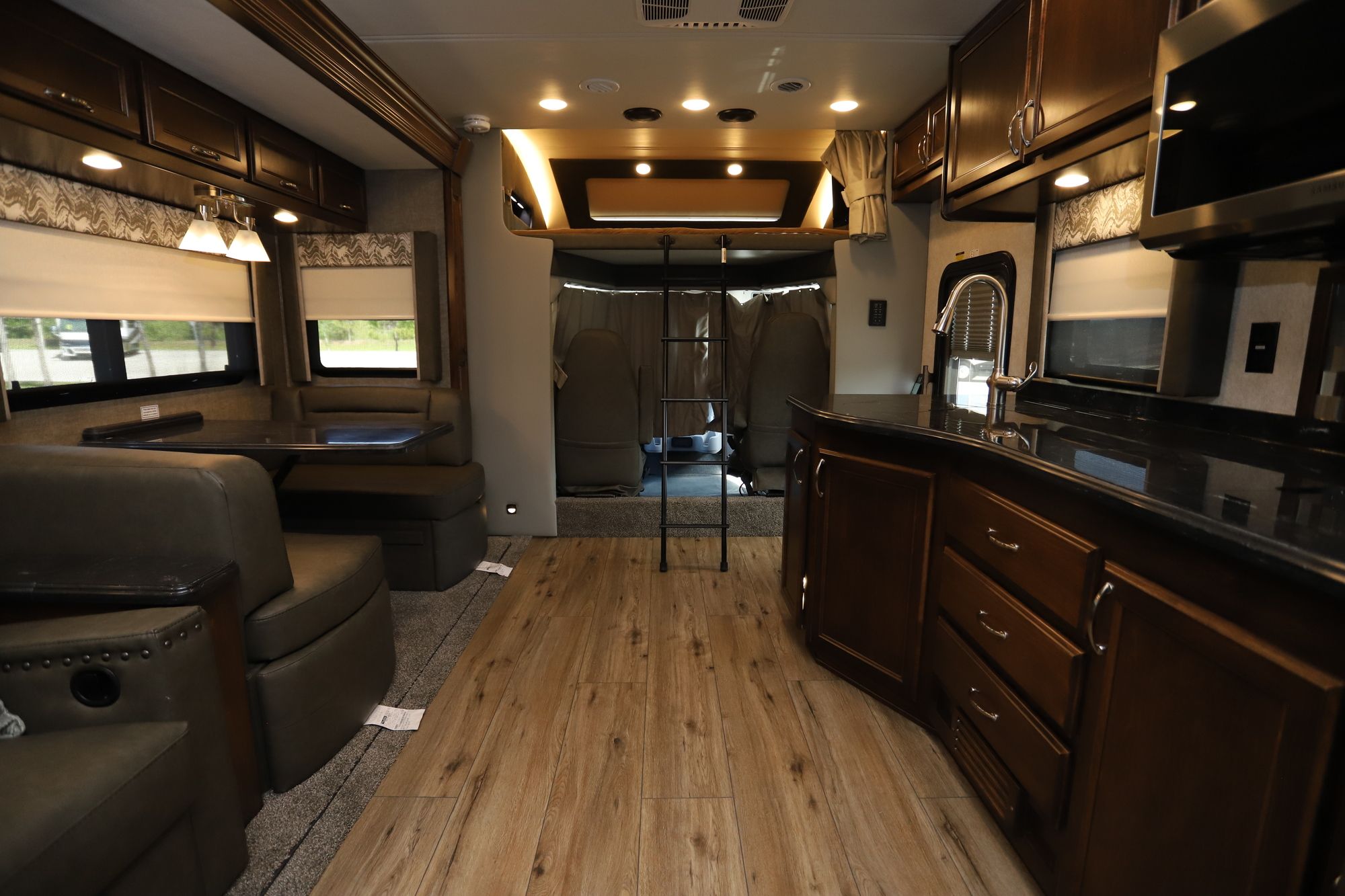 New 2021 Renegade Rv Verona 40VRB Super C  For Sale