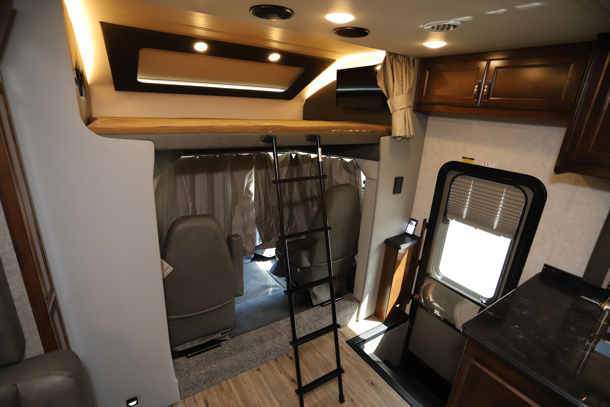 New 2021 Renegade Rv Verona 40VRB Super C  For Sale