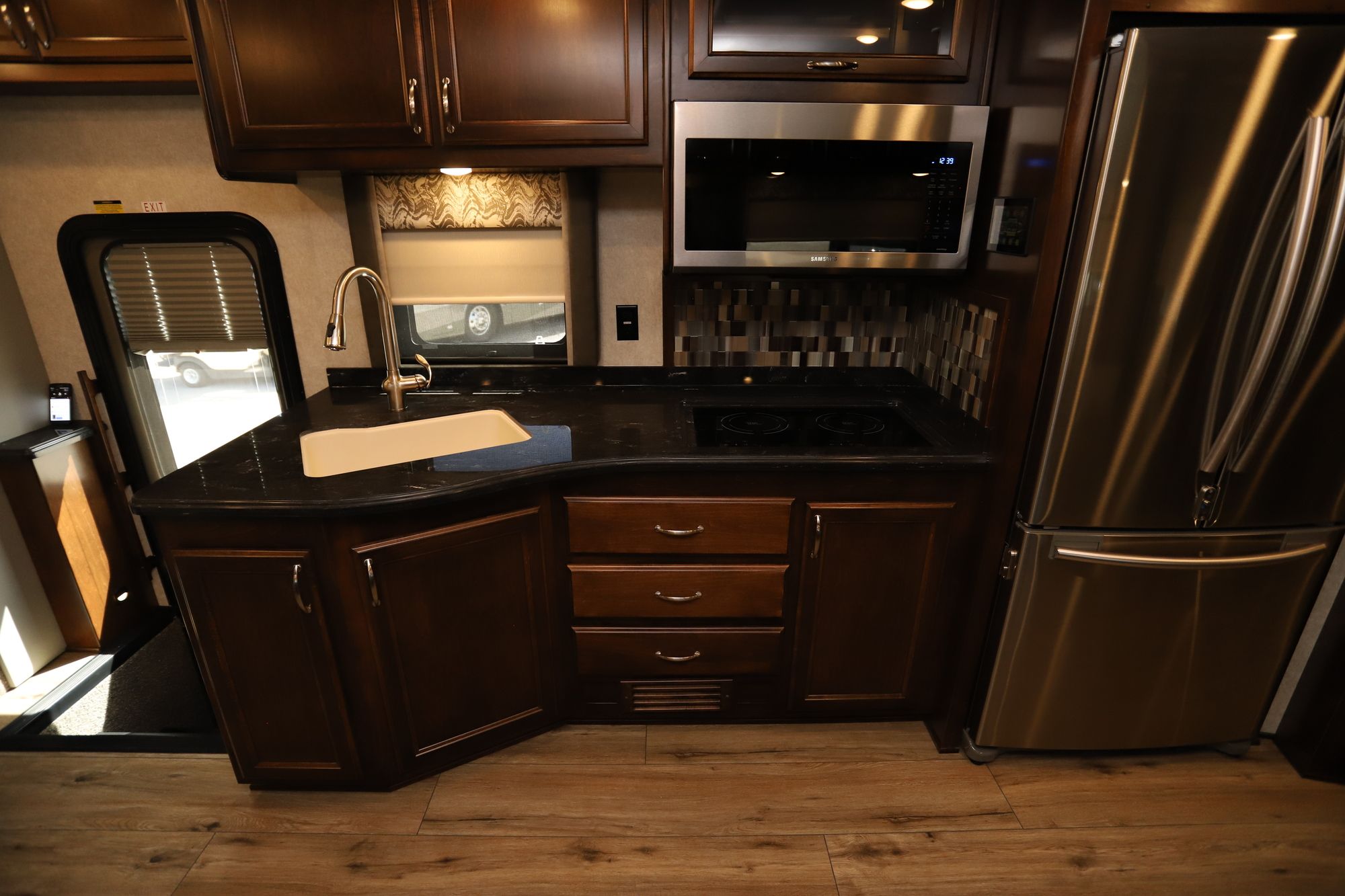 New 2021 Renegade Rv Verona 40VRB Super C  For Sale