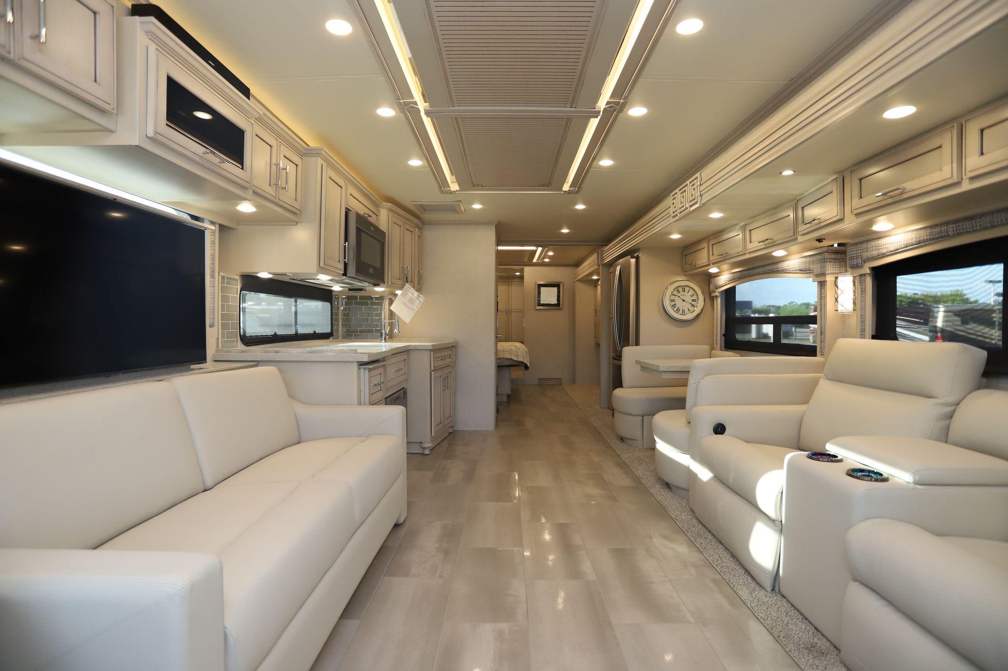 New 2021 Newmar Ventana 4369 Class A  For Sale