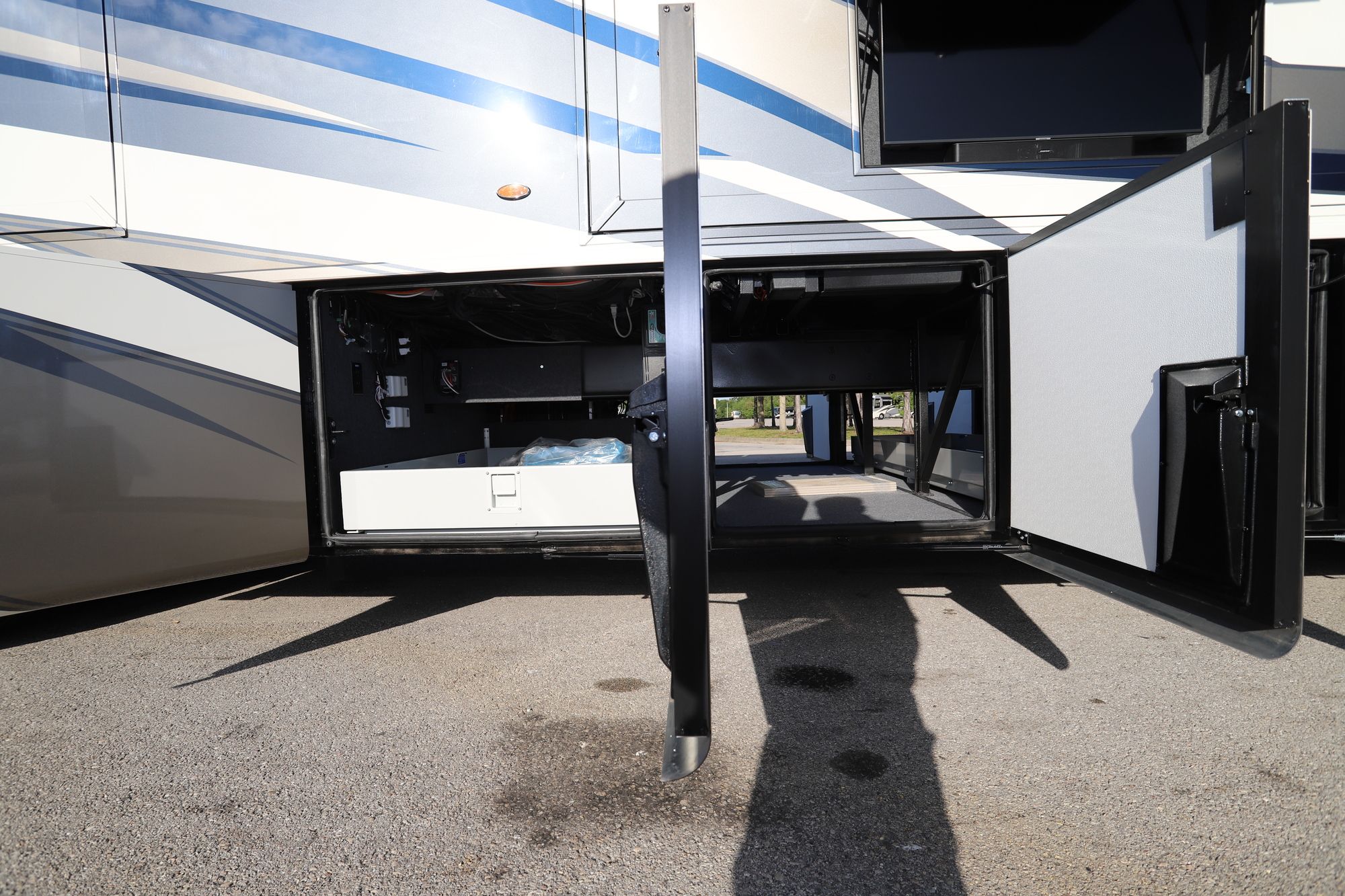 New 2021 Newmar Ventana 4369 Class A  For Sale