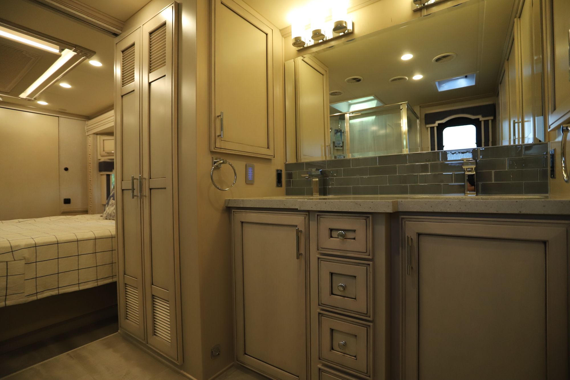 New 2021 Newmar Ventana 4369 Class A  For Sale