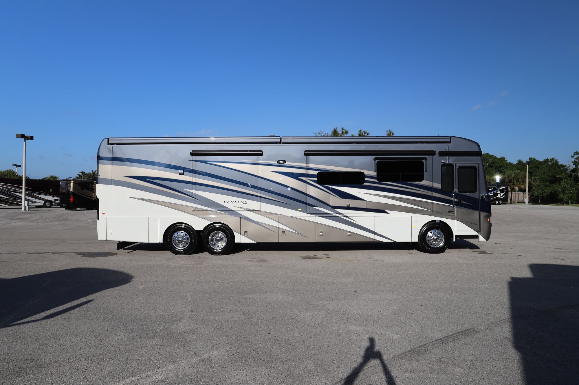 New 2021 Newmar Ventana 4369 Class A  For Sale