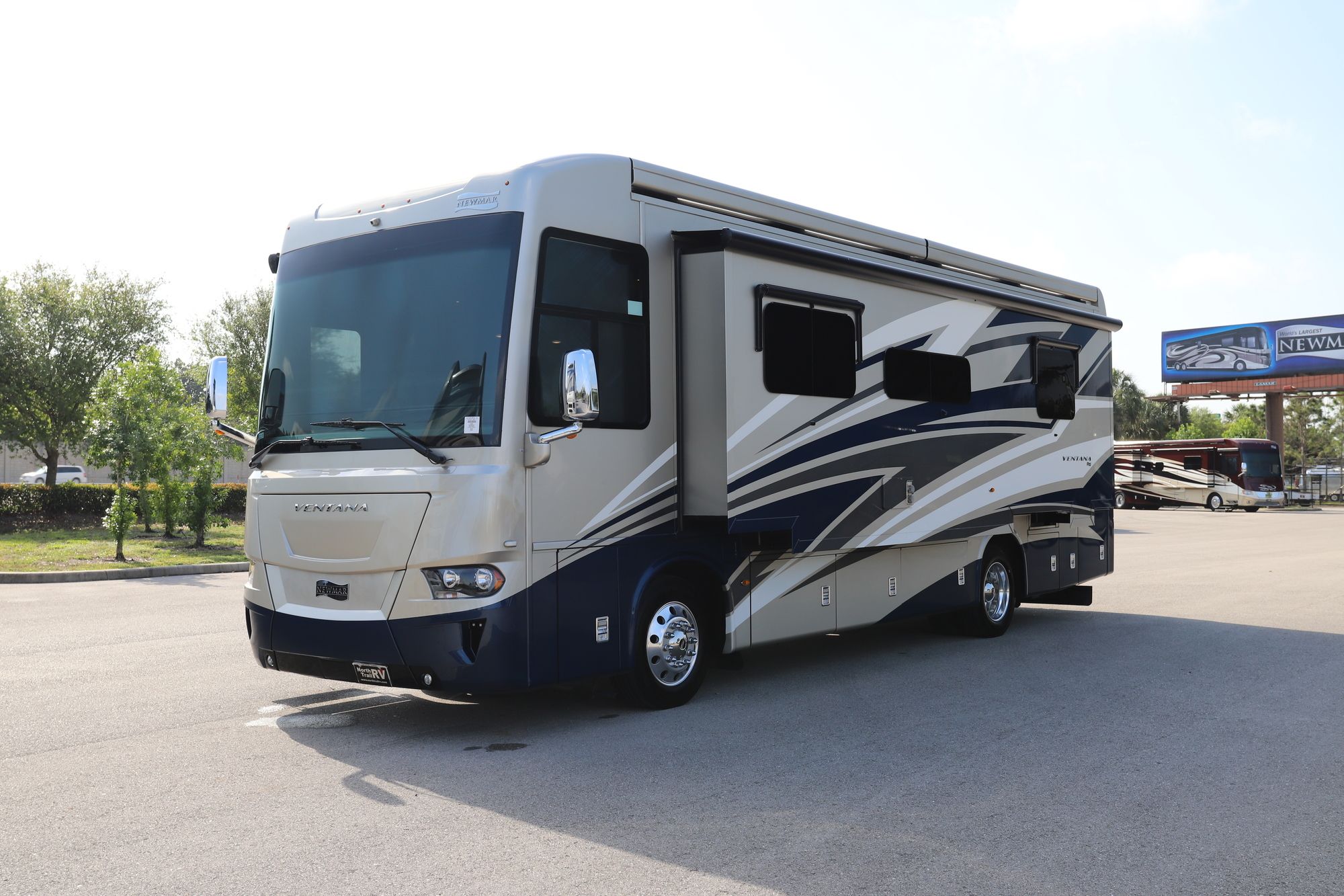 Used 2020 Newmar Ventana 3426 Class A  For Sale