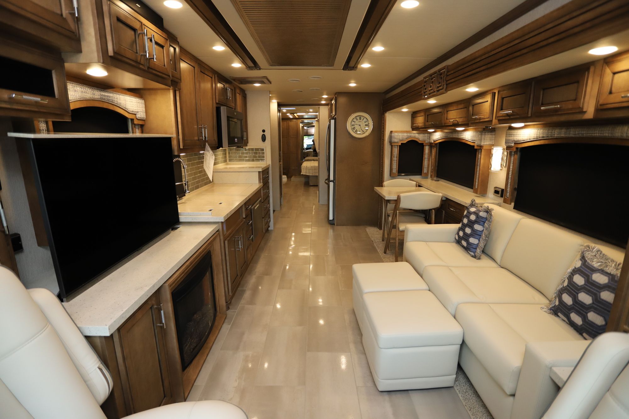 New 2021 Newmar Ventana 4311 Class A  For Sale