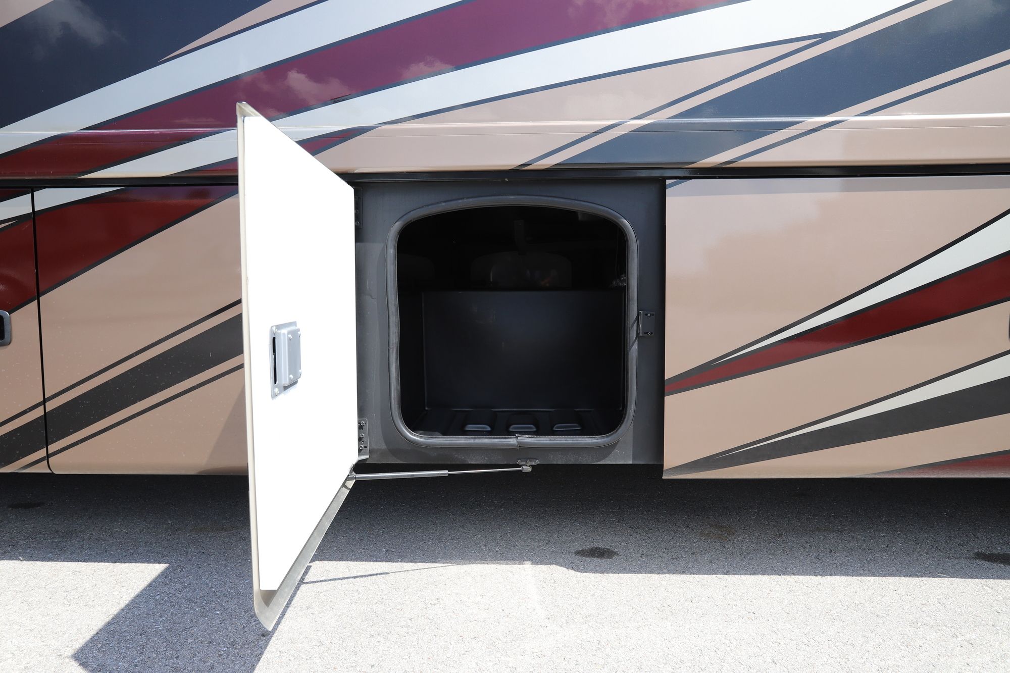 Used 2019 Thor Miramar 35.3 Class A  For Sale