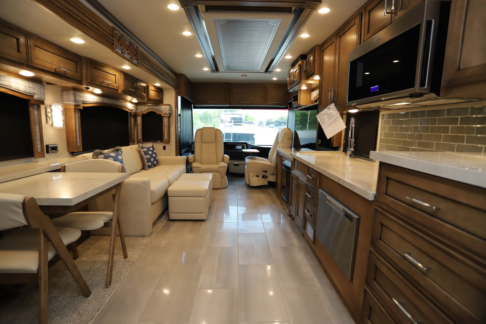 New 2021 Newmar Ventana 4311 Class A  For Sale