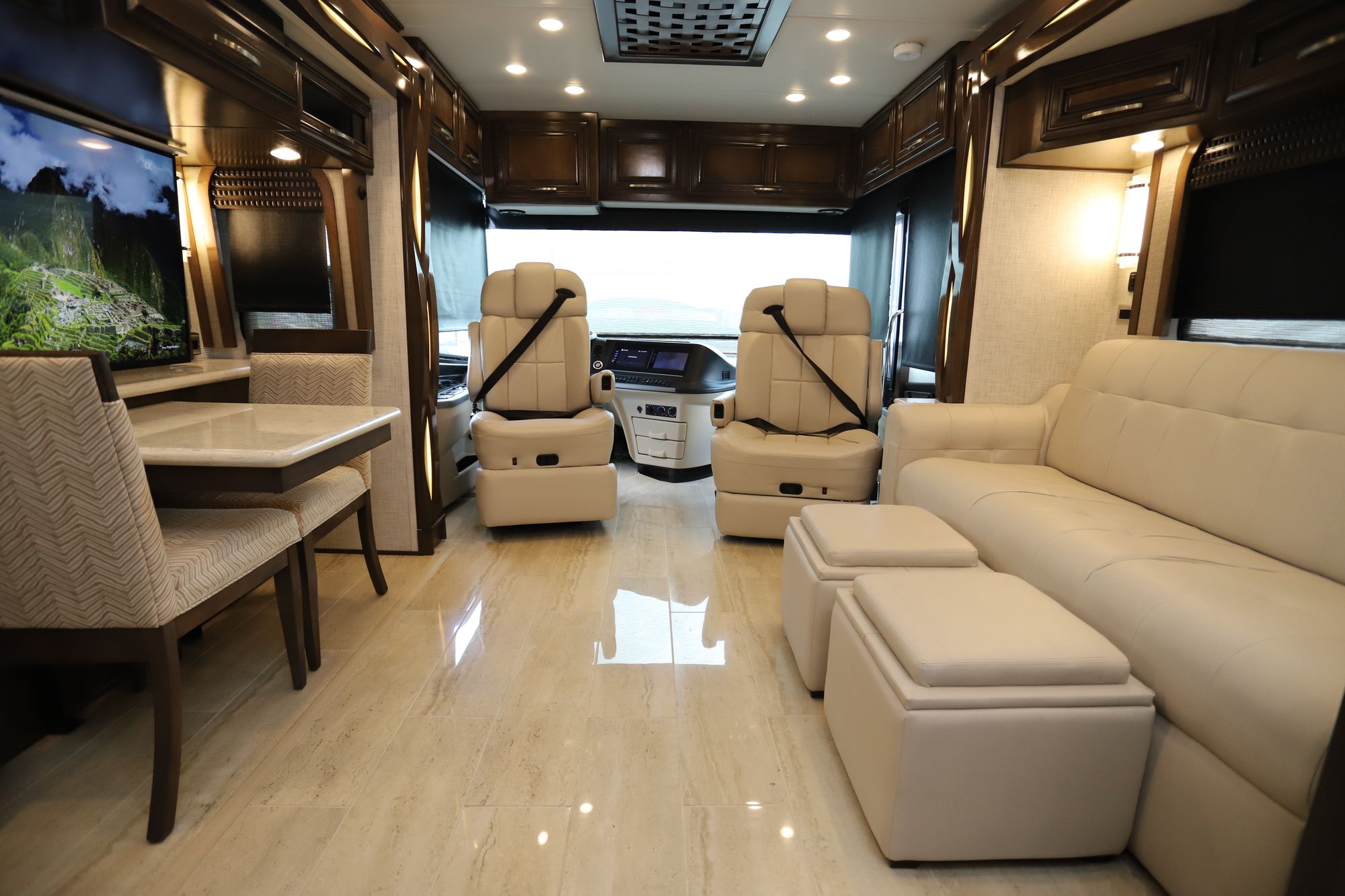 Used 2019 Newmar New Aire 3345 Class A  For Sale