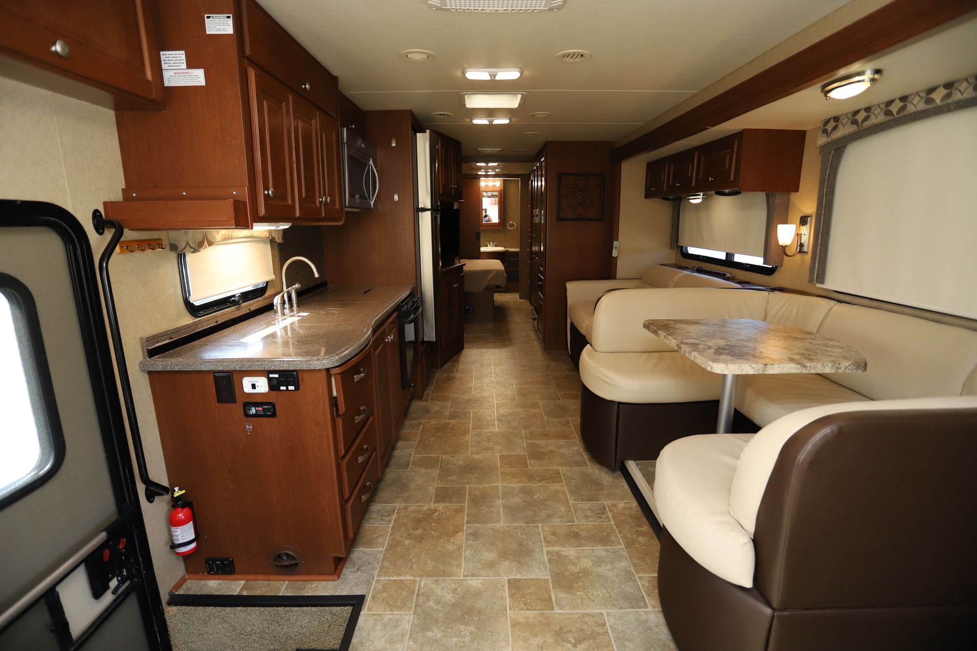 Used 2015 Thor Miramar 34.1 Class A  For Sale