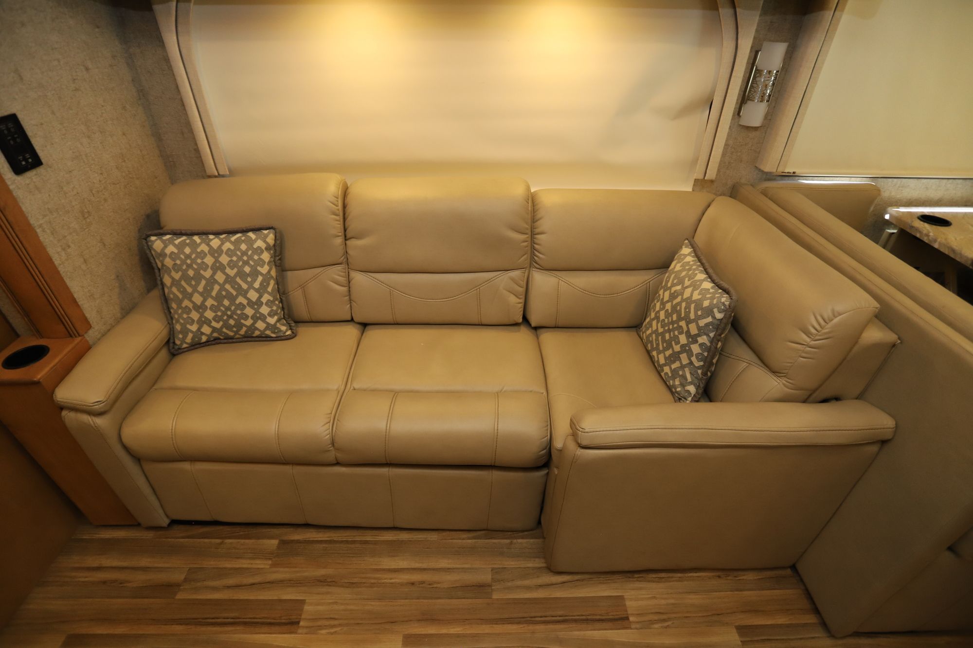 Used 2019 Thor Miramar 35.3 Class A  For Sale