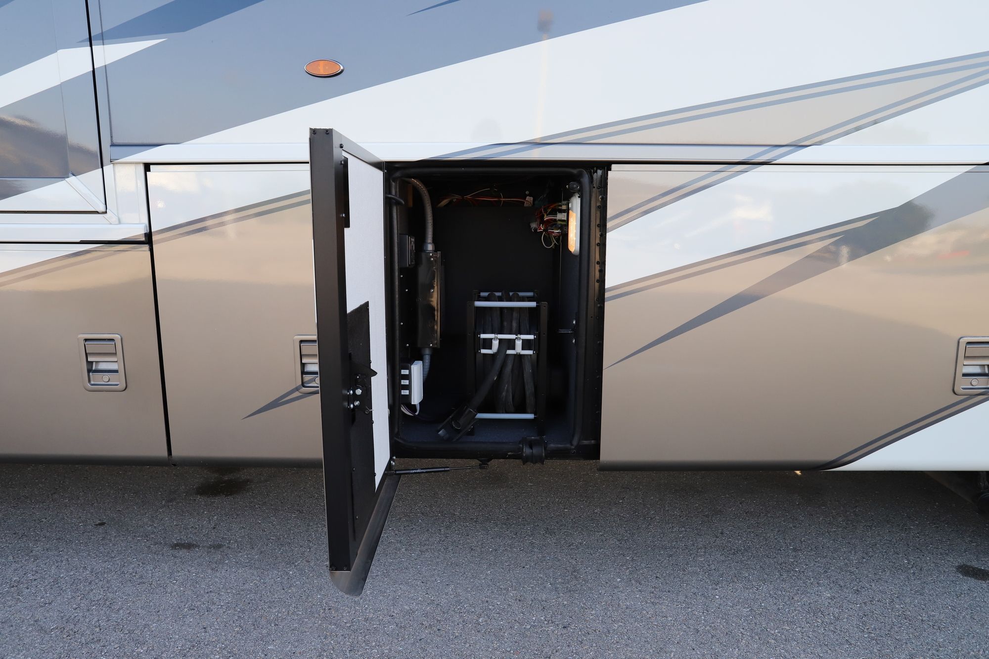 New 2021 Newmar Ventana 4311 Class A  For Sale