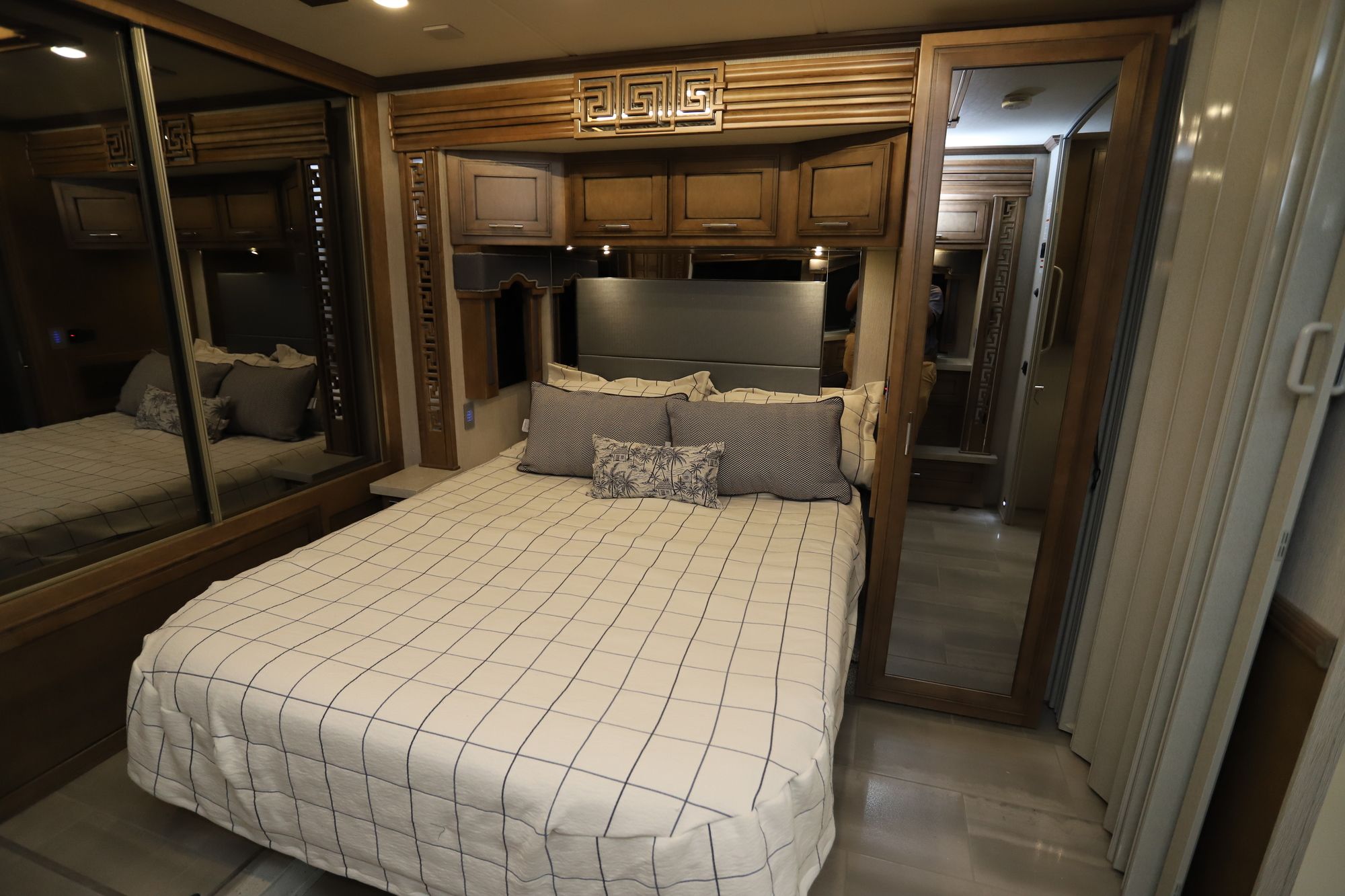 New 2021 Newmar Ventana 4311 Class A  For Sale