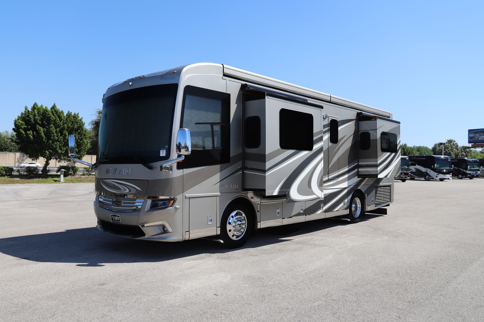 Used 2019 Newmar New Aire 3345 Class A  For Sale
