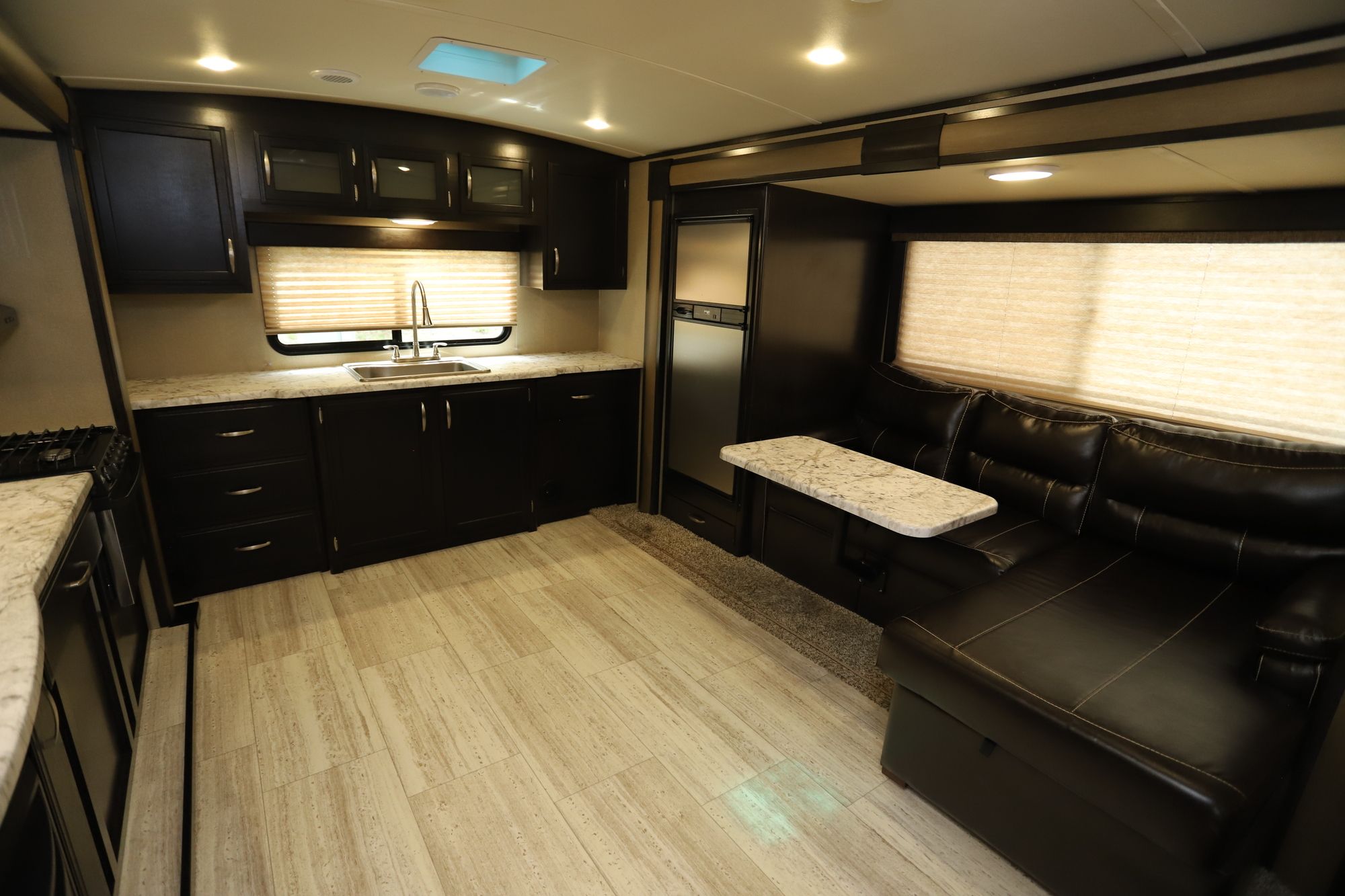 Used 2017 Grand Design Imagine 2650RK Travel Trailer  For Sale