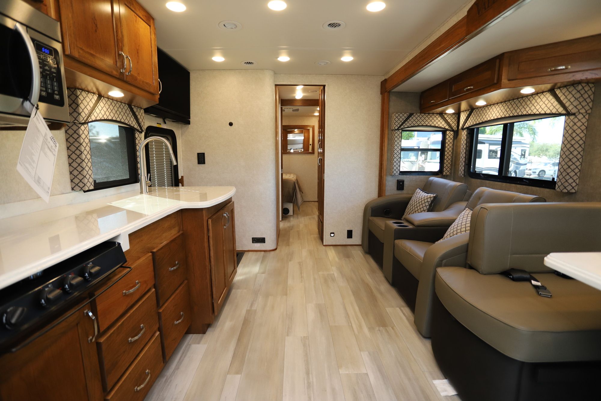 New 2021 Renegade Rv Valencia 35MB Super C  For Sale