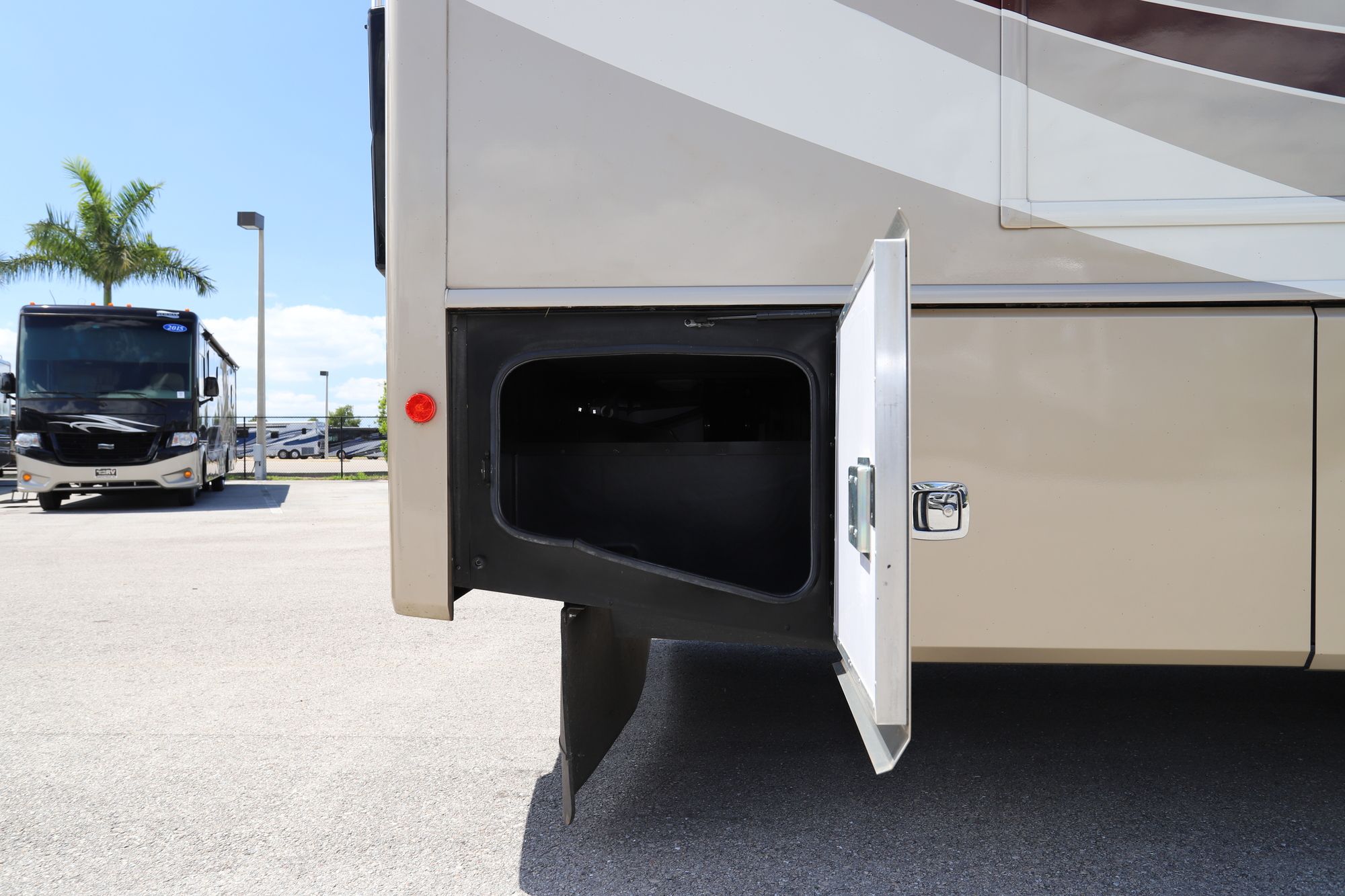 Used 2016 Fleetwood Bounder 35K Class A  For Sale