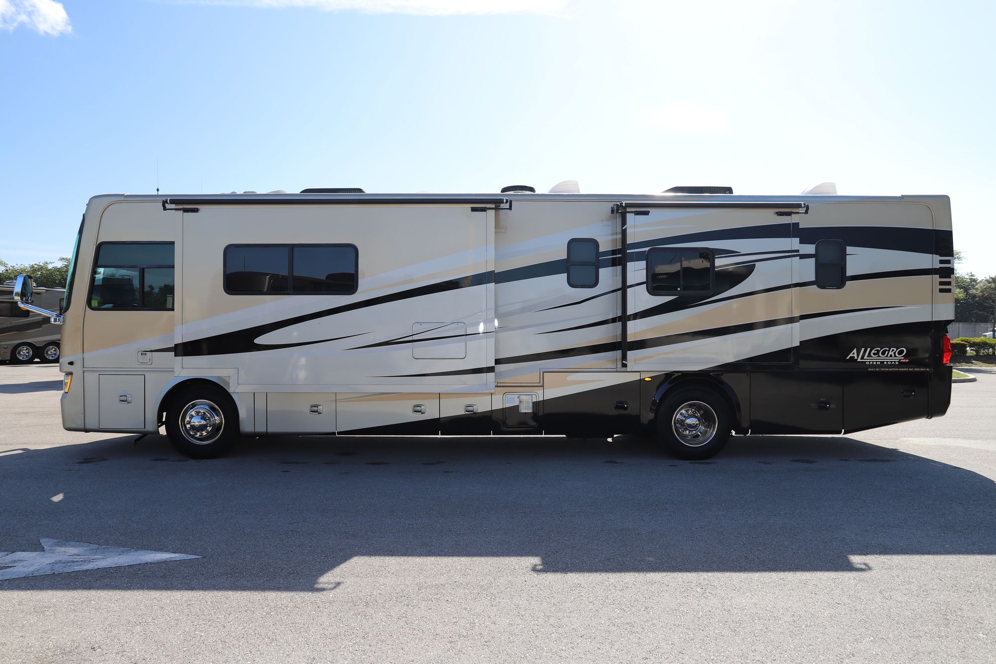 Used 2012 Tiffin Motor Homes Allegro Red 38QRA Class A  For Sale